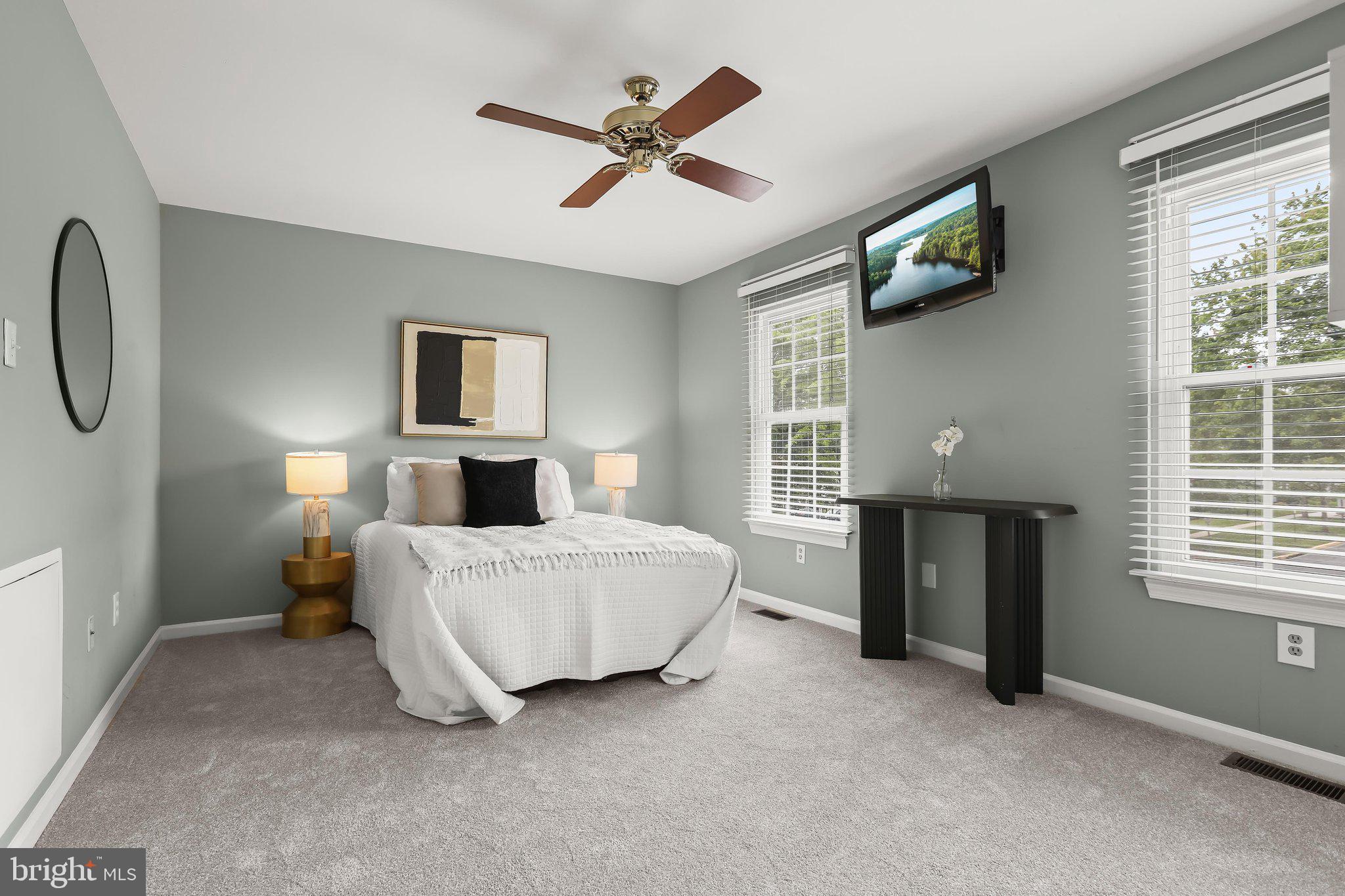 SILVER SPRING CNTRY CLUB - Residential