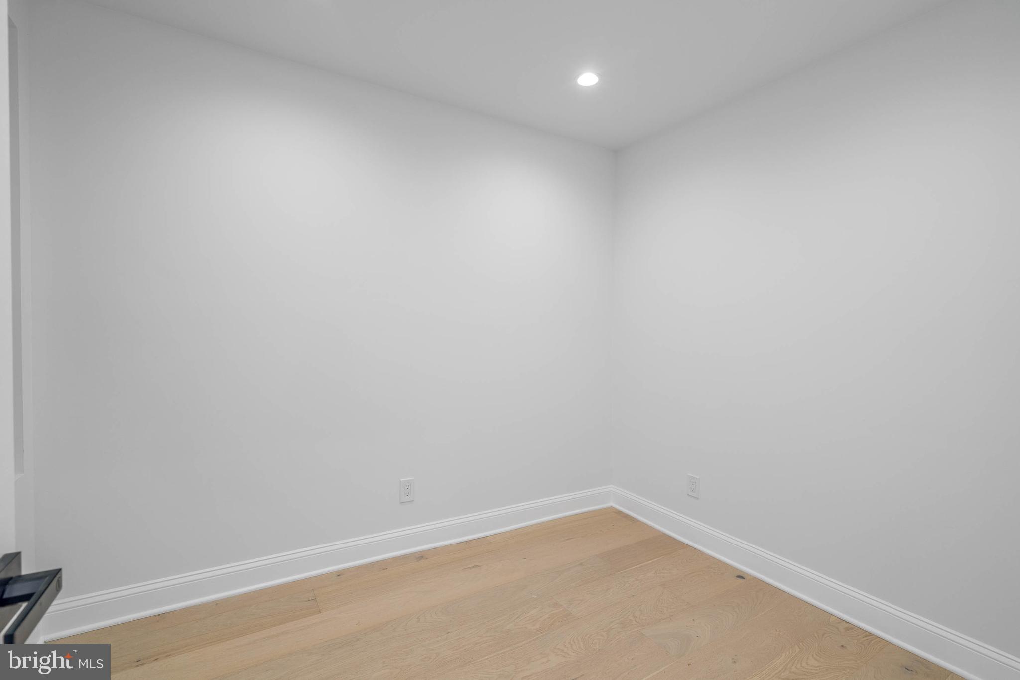 NEWBOLD - Residential