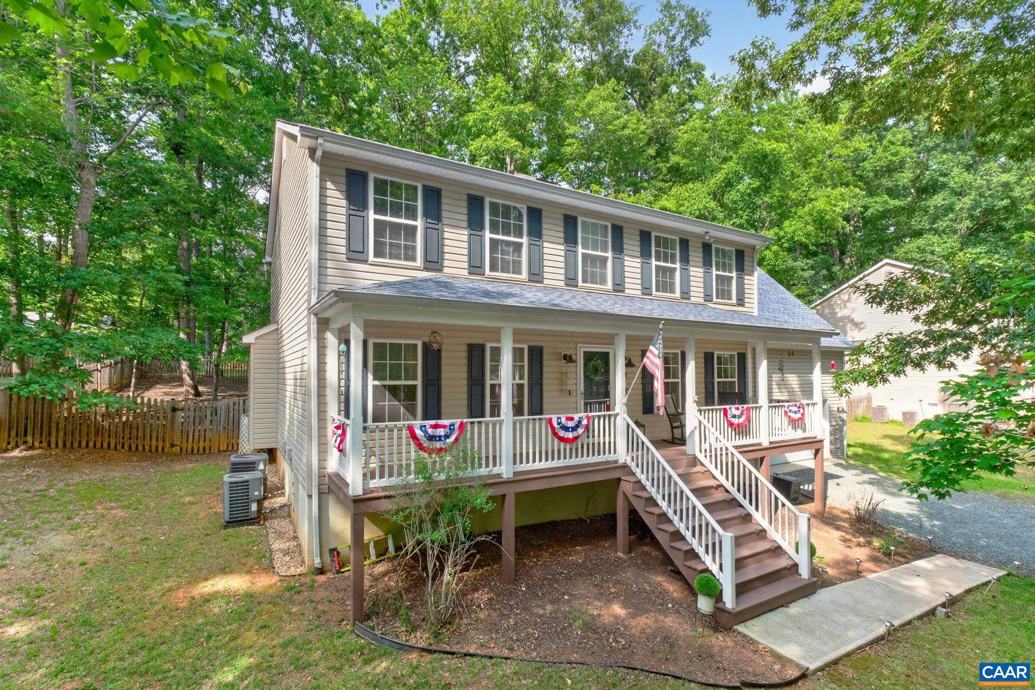LAKE MONTICELLO - Residential