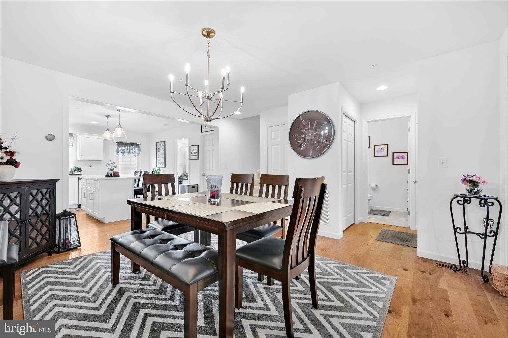 MAYAPPLE WOODS - Residential