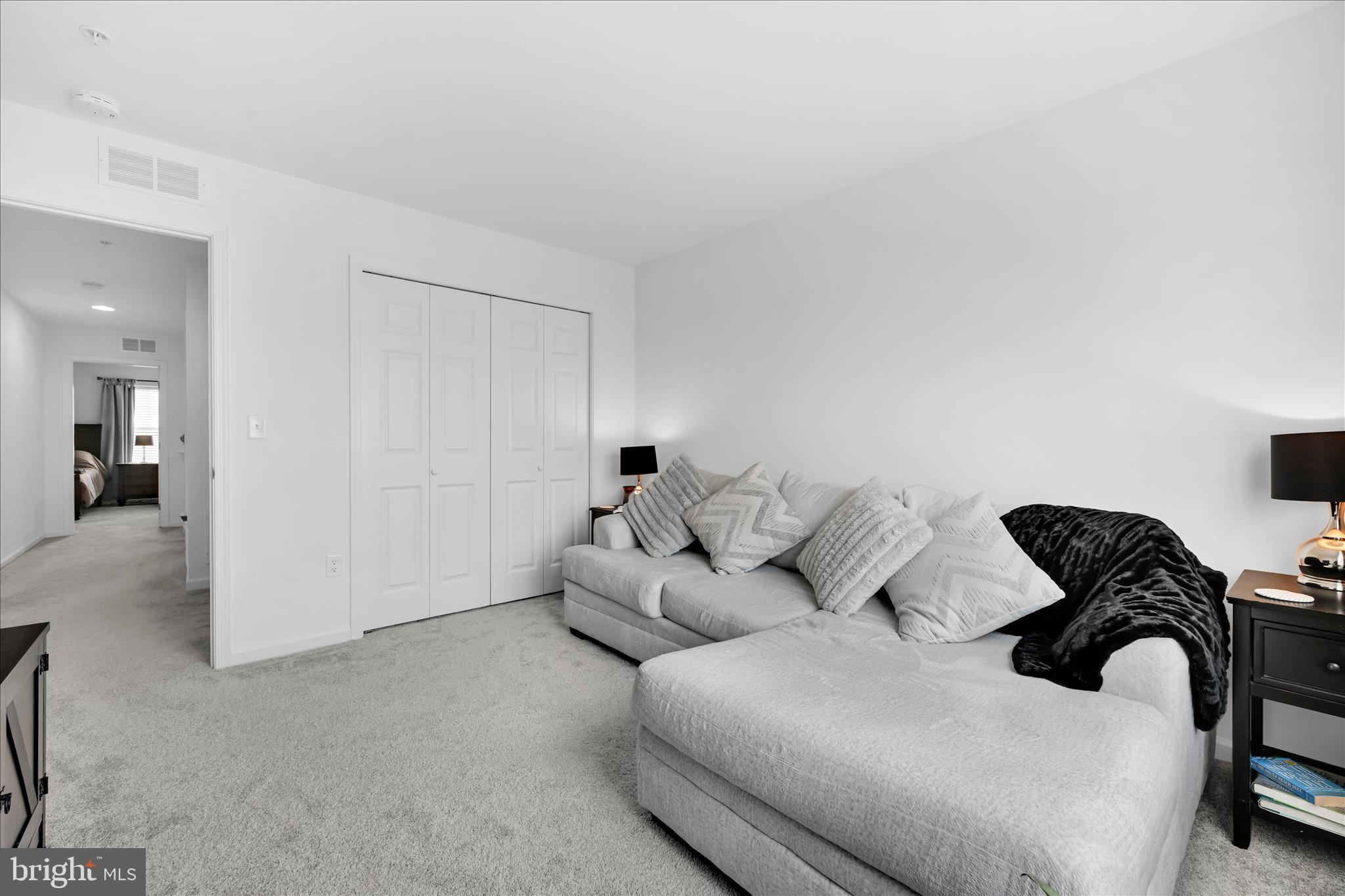 MAYAPPLE WOODS - Residential