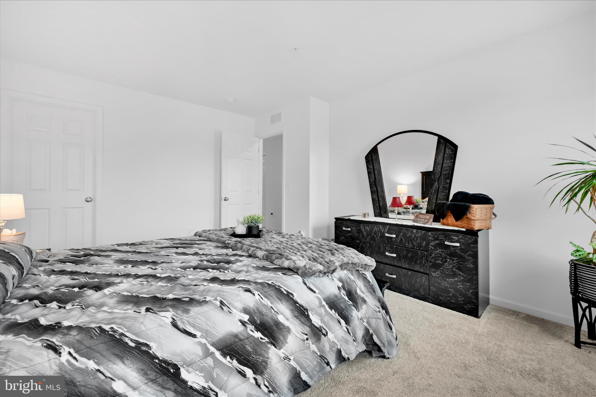 MAYAPPLE WOODS - Residential