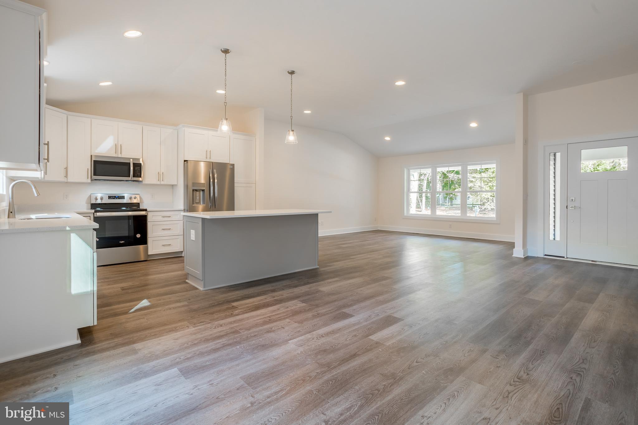 BLACKWATER VILLAGE - Residential