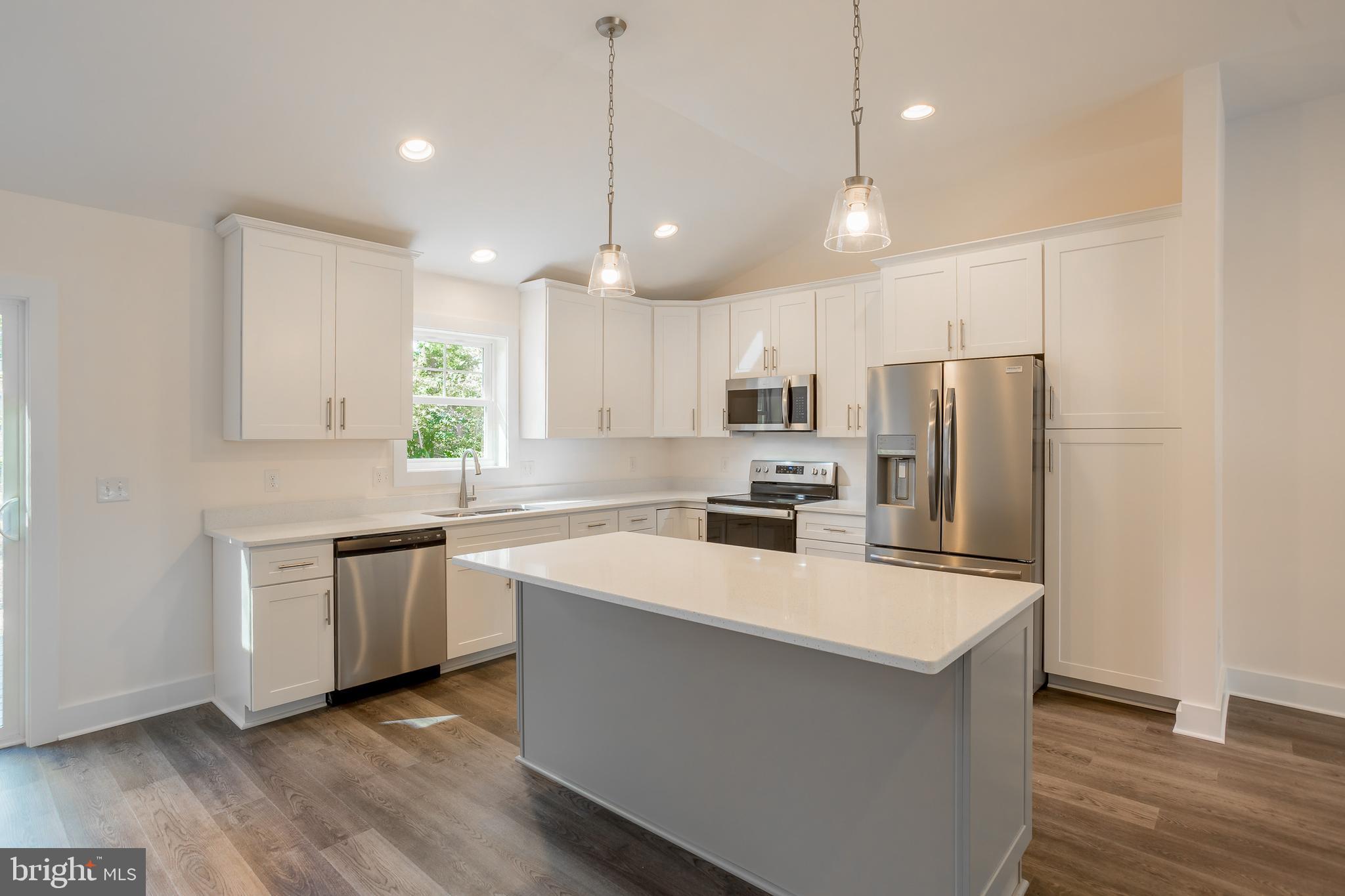 BLACKWATER VILLAGE - Residential