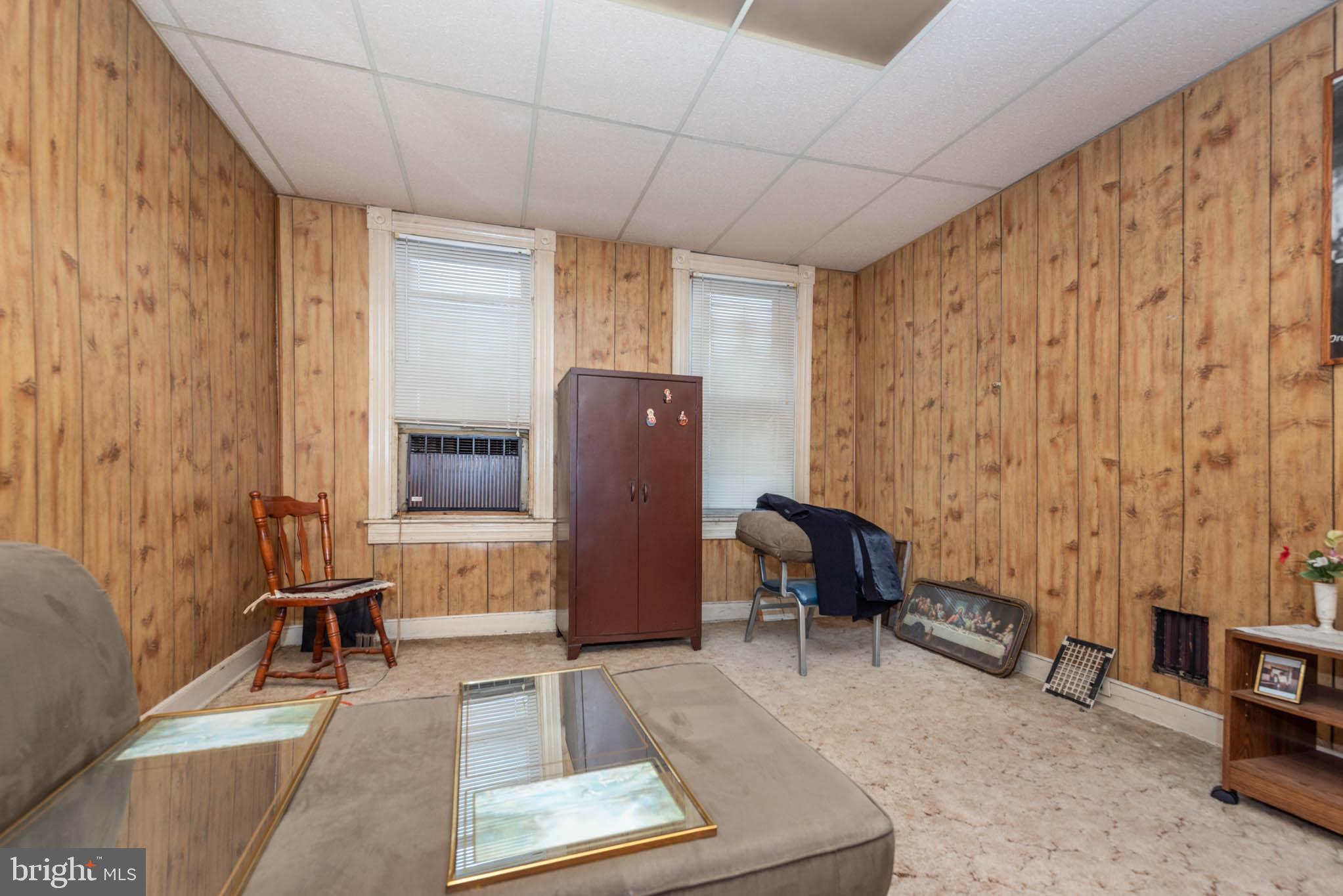 HIGHLANDTOWN - Residential