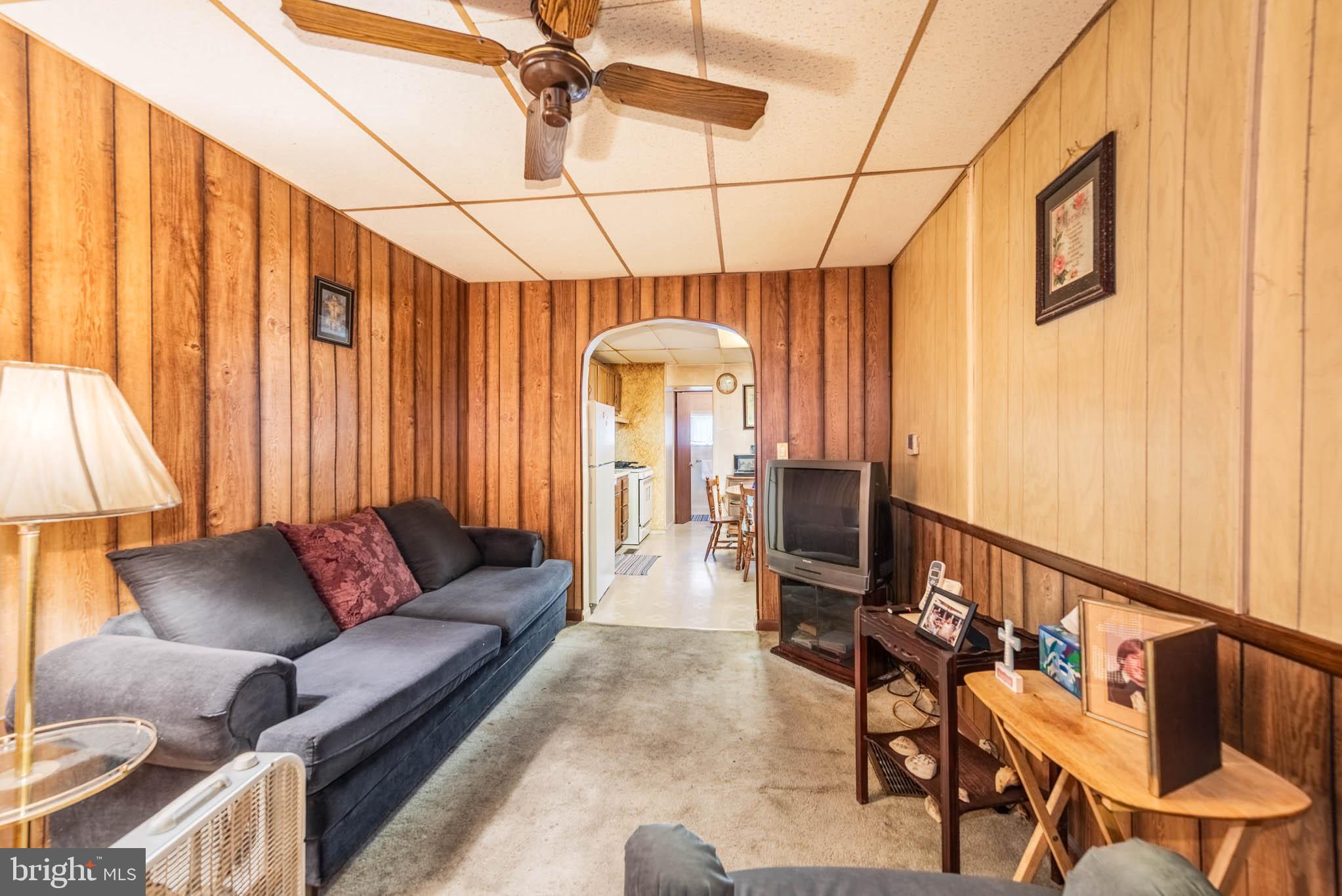 HIGHLANDTOWN - Residential