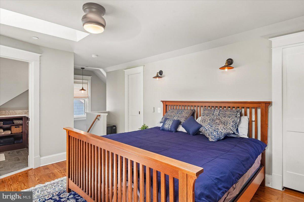 MURRAY HILL - Residential