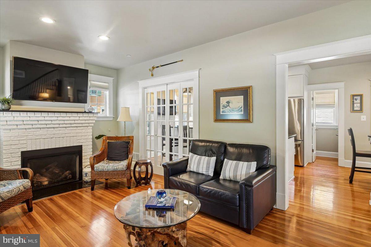 MURRAY HILL - Residential