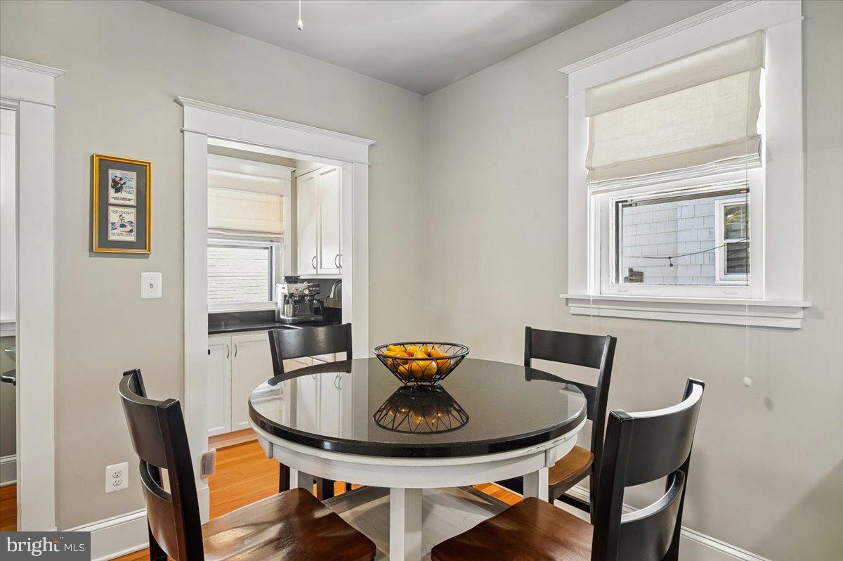 MURRAY HILL - Residential