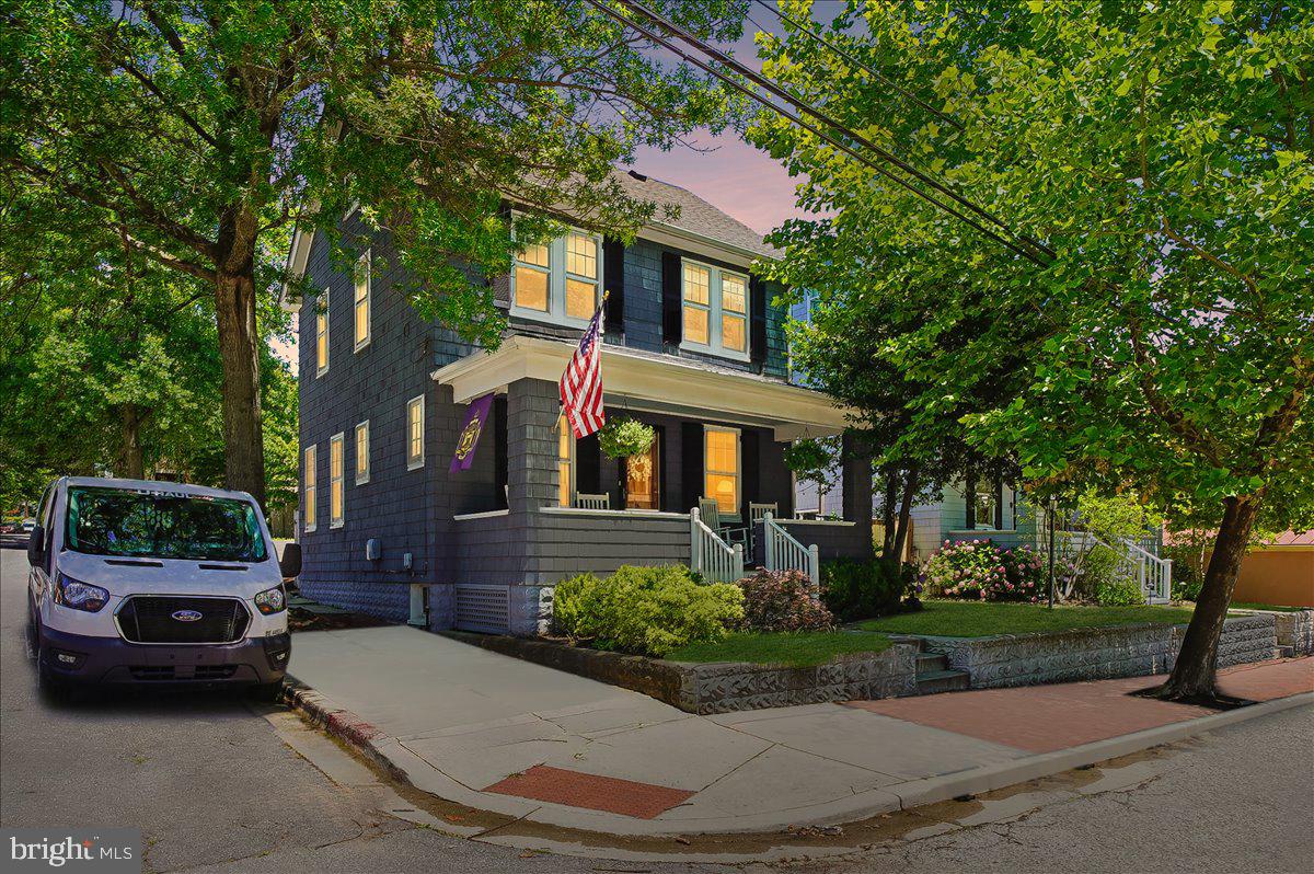 MURRAY HILL - Residential