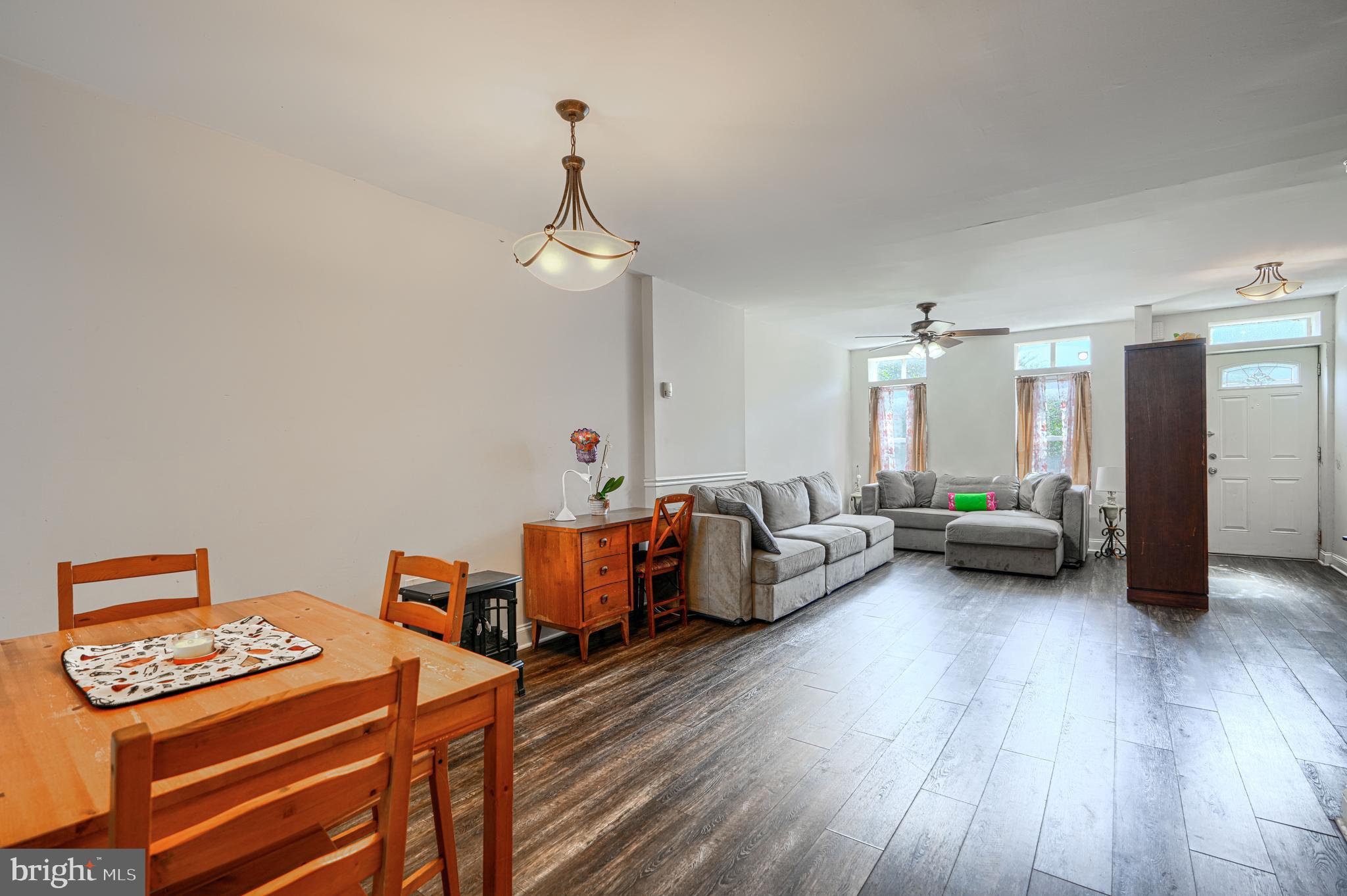 EAST SIDE - Residential