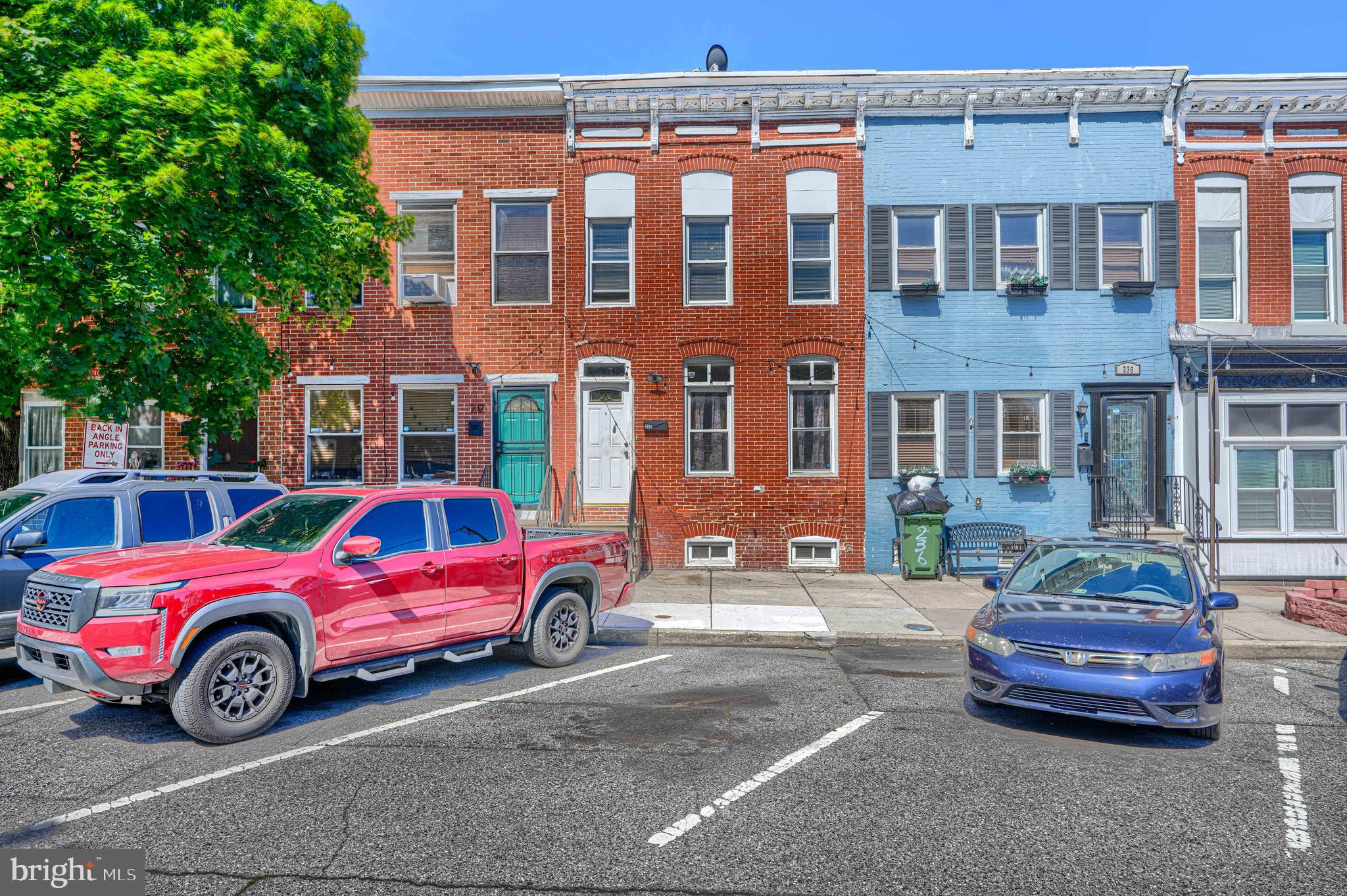 EAST SIDE - Residential