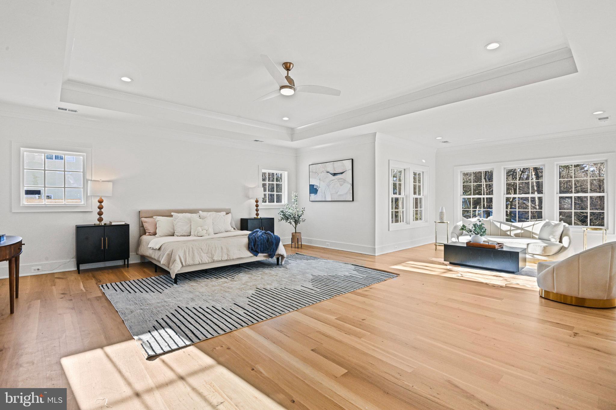 WESTBRIAR COUNTRY CLUB MANOR - Residential
