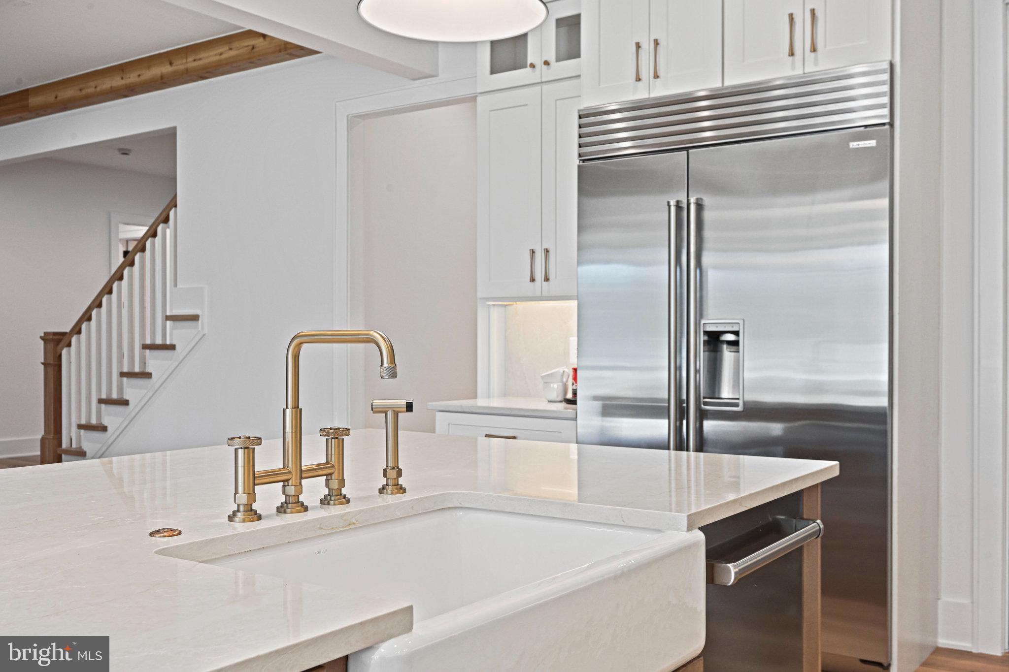 WESTBRIAR COUNTRY CLUB MANOR - Residential