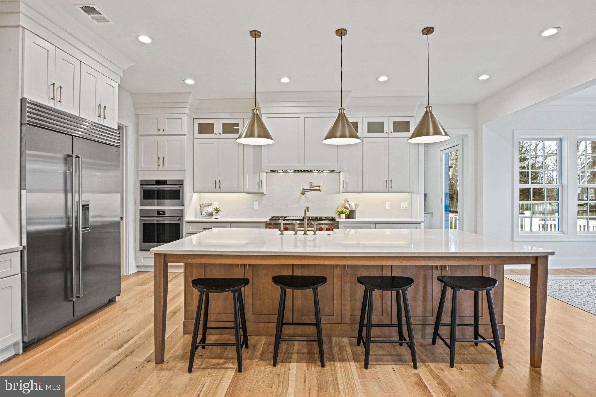 WESTBRIAR COUNTRY CLUB MANOR - Residential