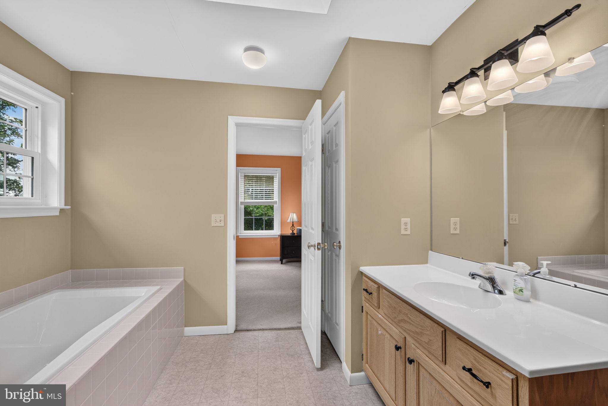 ROSECLIFF MANOR - Residential