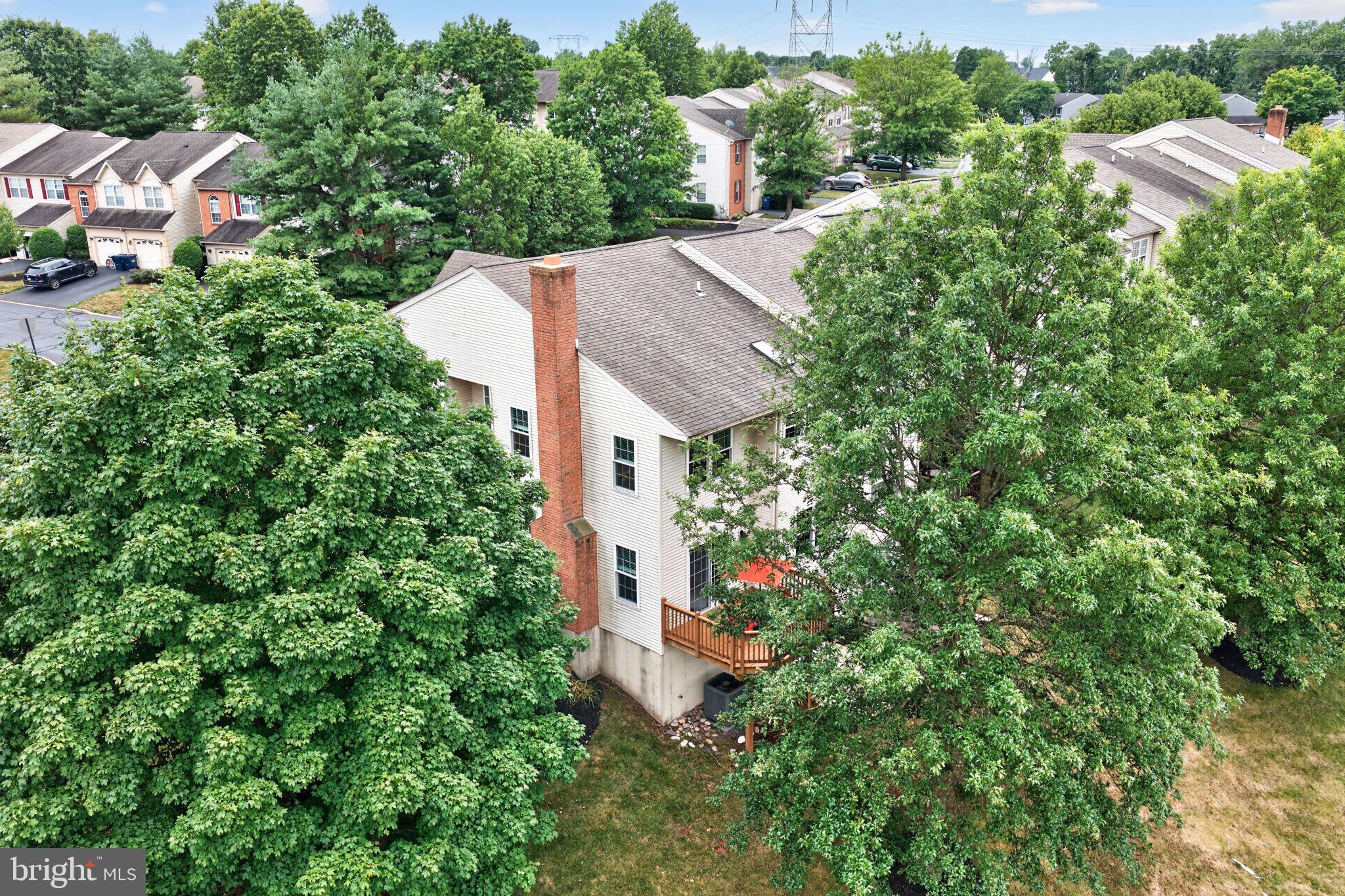 ROSECLIFF MANOR - Residential