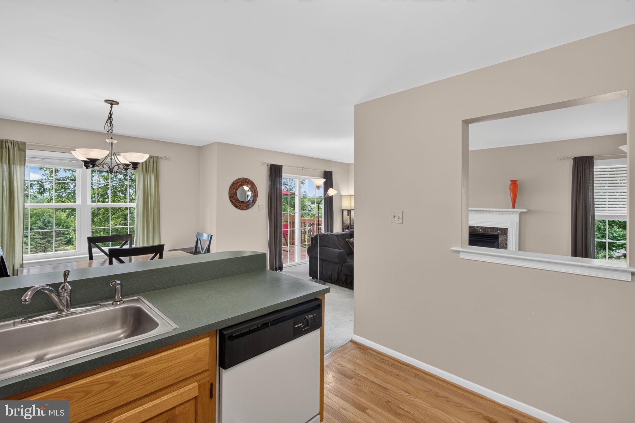 ROSECLIFF MANOR - Residential