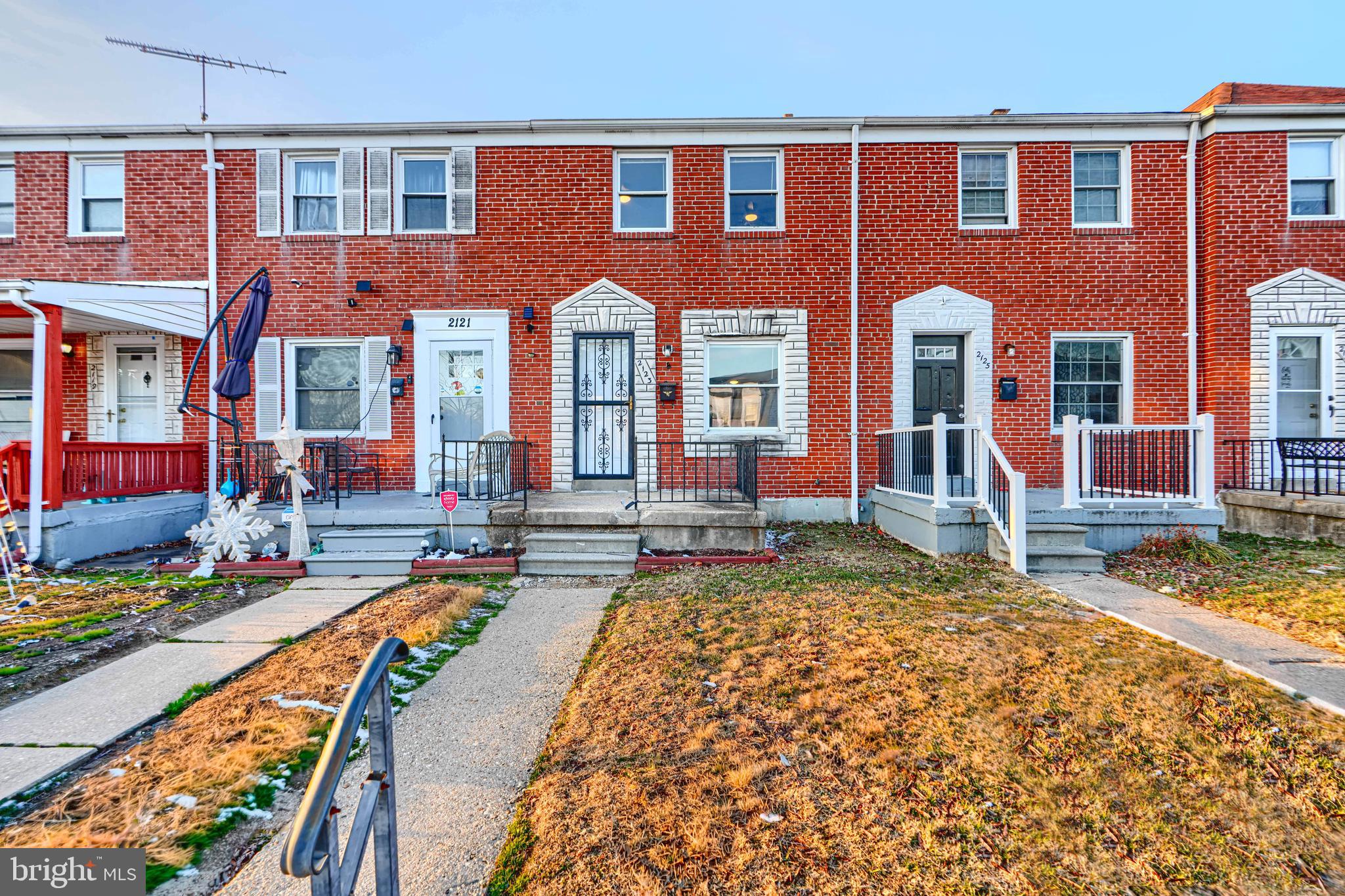 Welcome Home! Beautiful and fully updated townhome in highly sought-after Hawthorne. Kitchen boasts stainless steel appliances and granite countertops. Entire home has brand new LVP flooring. Bathrooms are fully renovated with newest fixtures and finishes. Fresh paint throughout. Back fenced in yard with parking pad and shed. Must see!!!