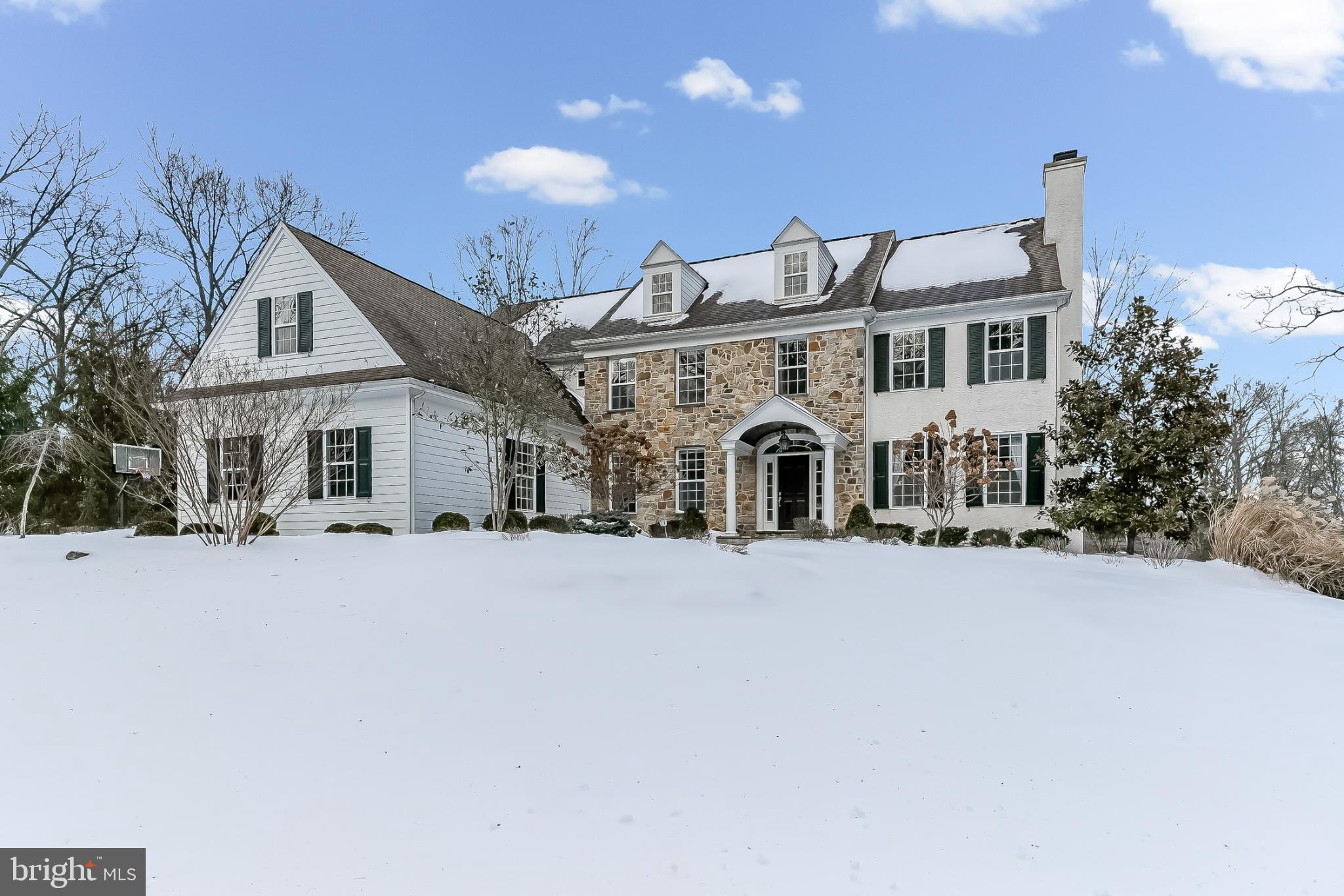RADNOR HUNT - Residential