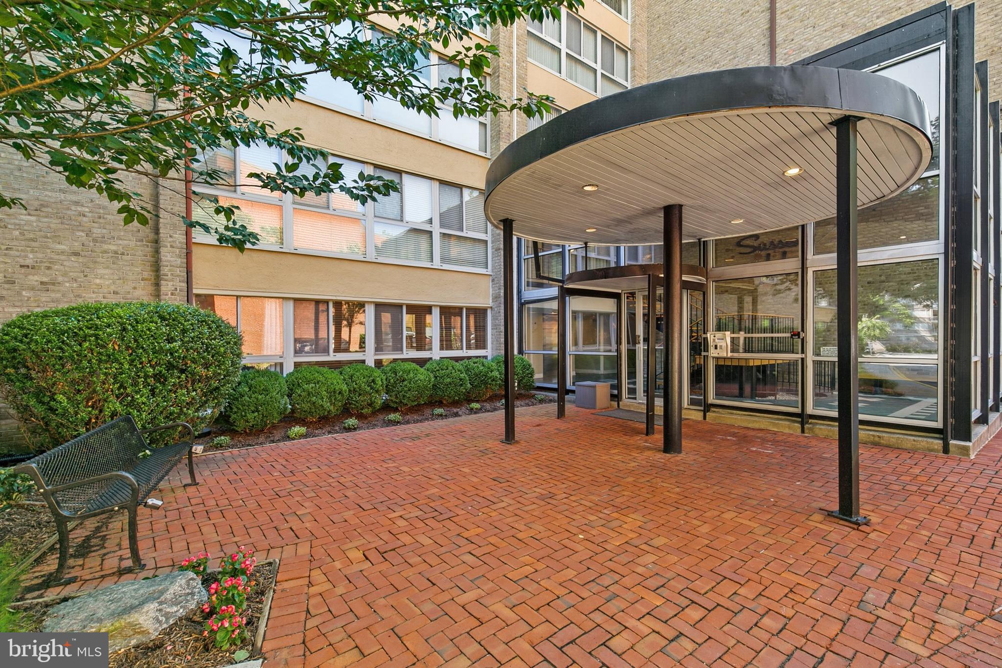 SUSSEX HOUSE - Residential