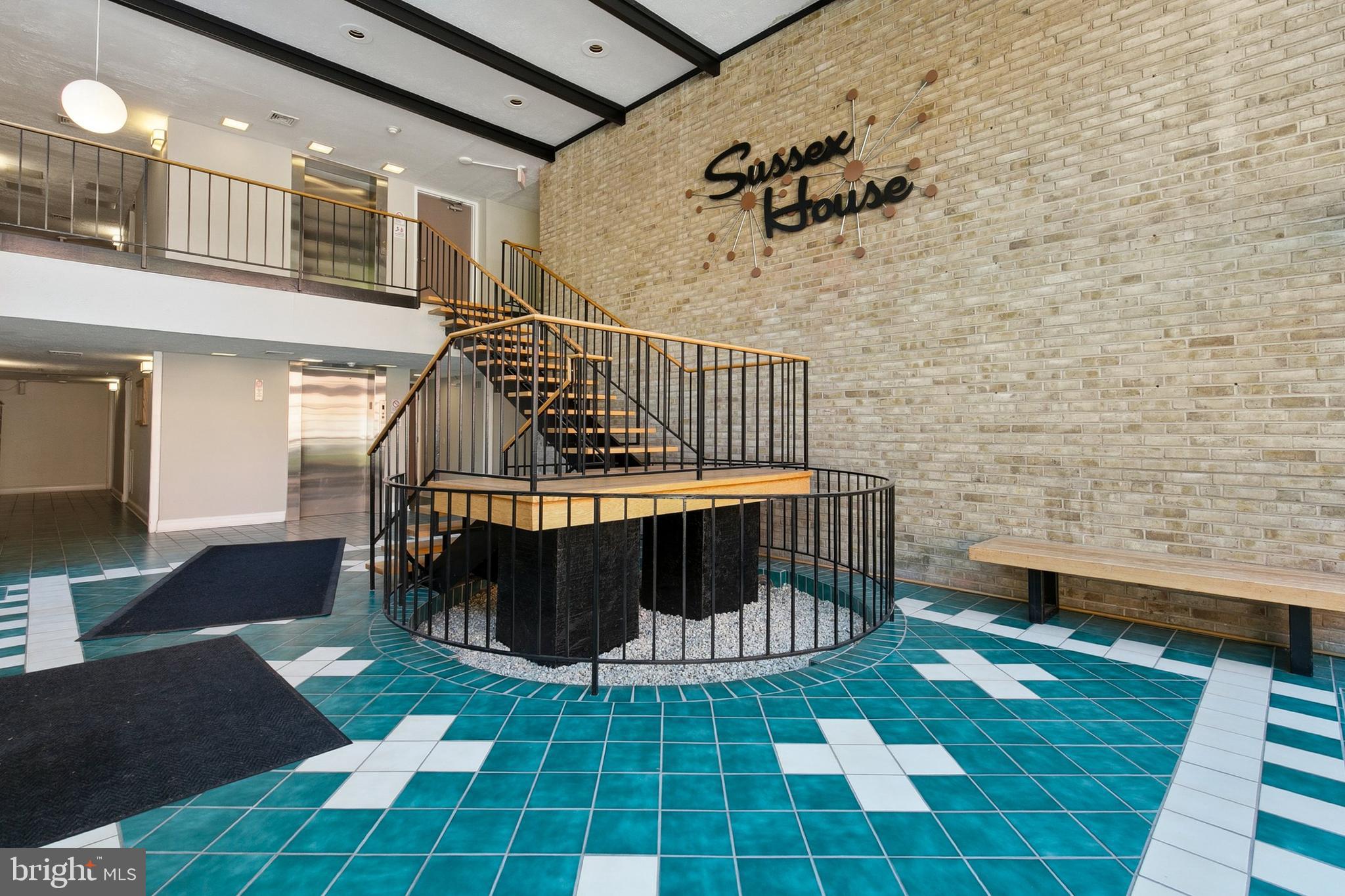 SUSSEX HOUSE - Residential