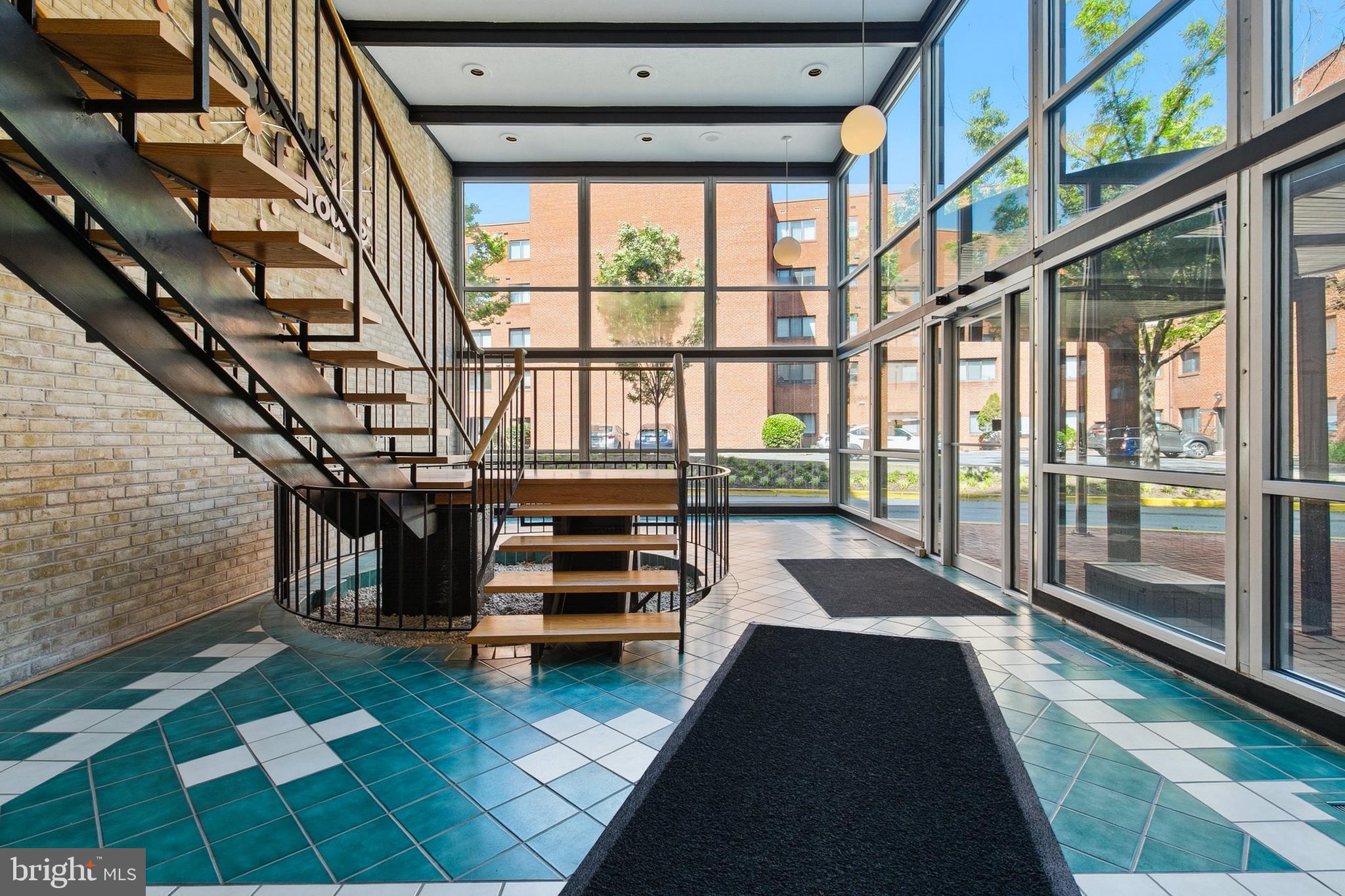 SUSSEX HOUSE - Residential