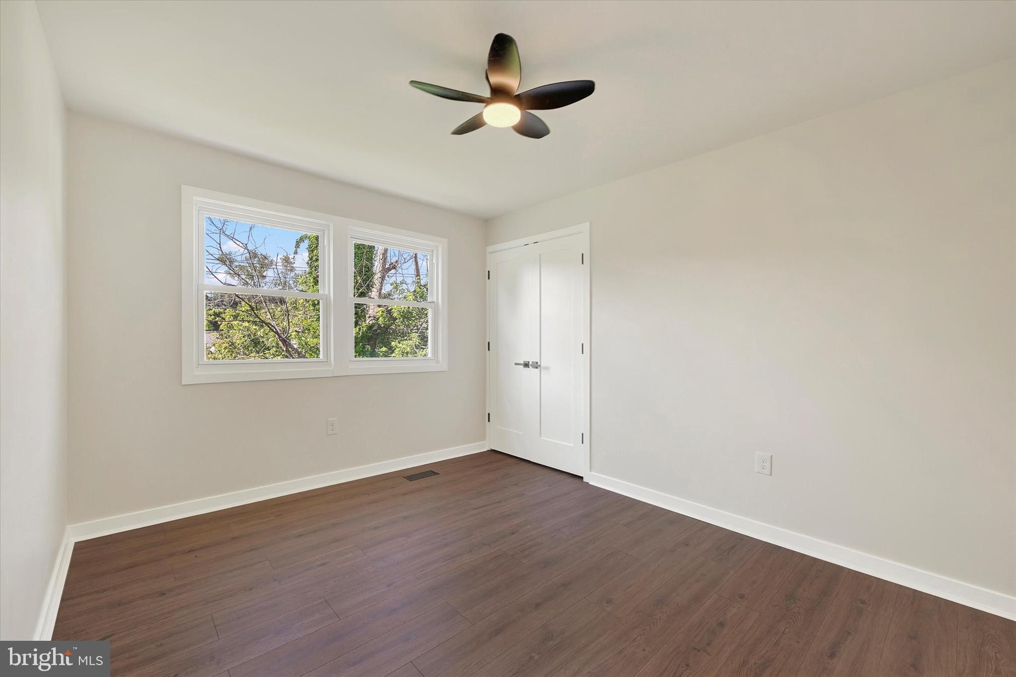 LYNNE ACRES - Residential