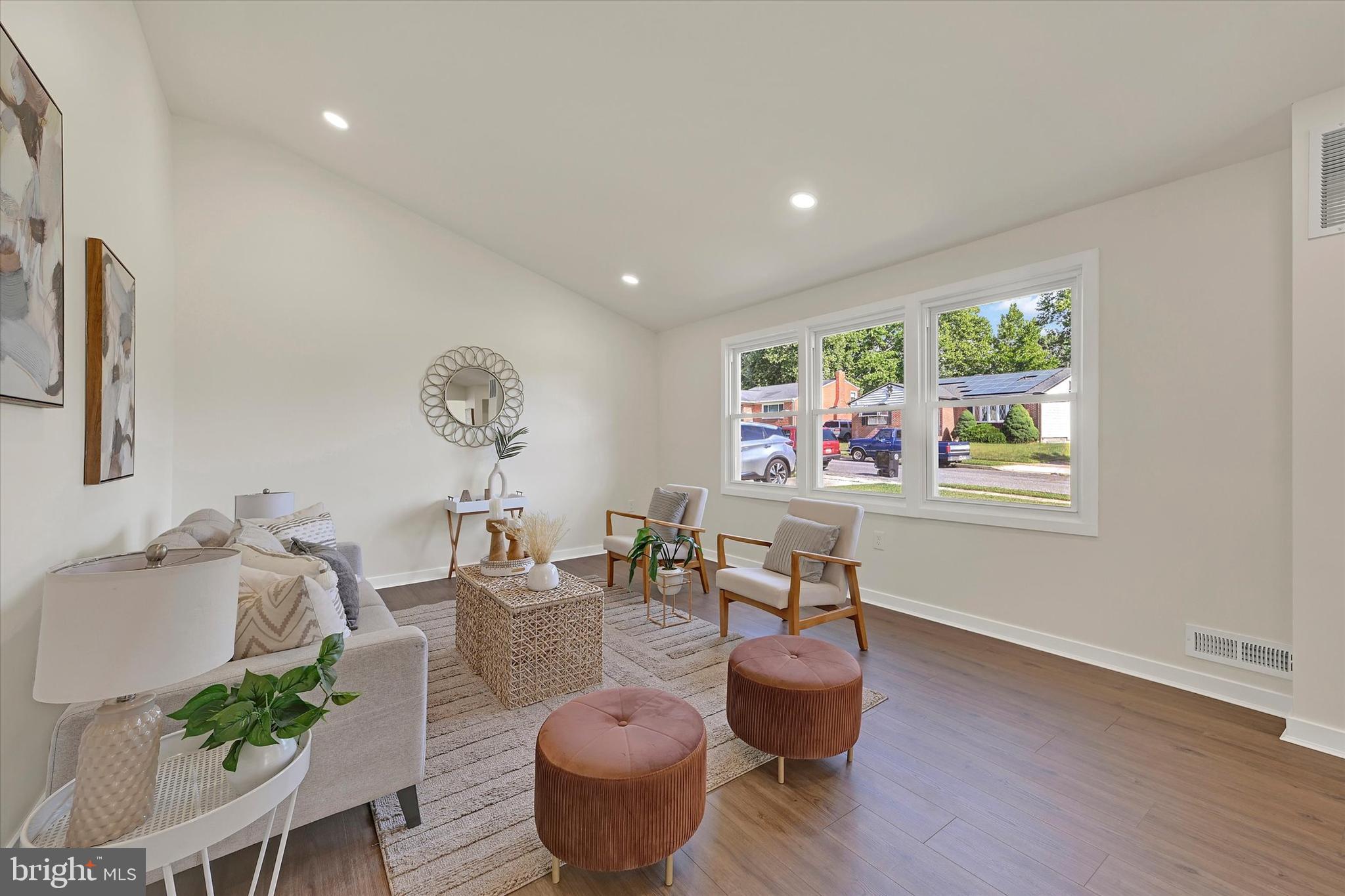 LYNNE ACRES - Residential
