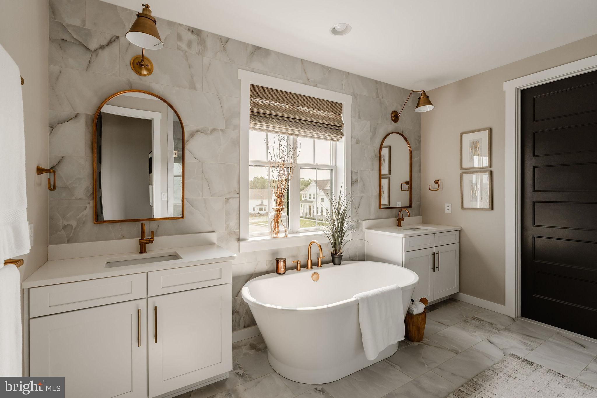 LEGACY FARMS - Residential