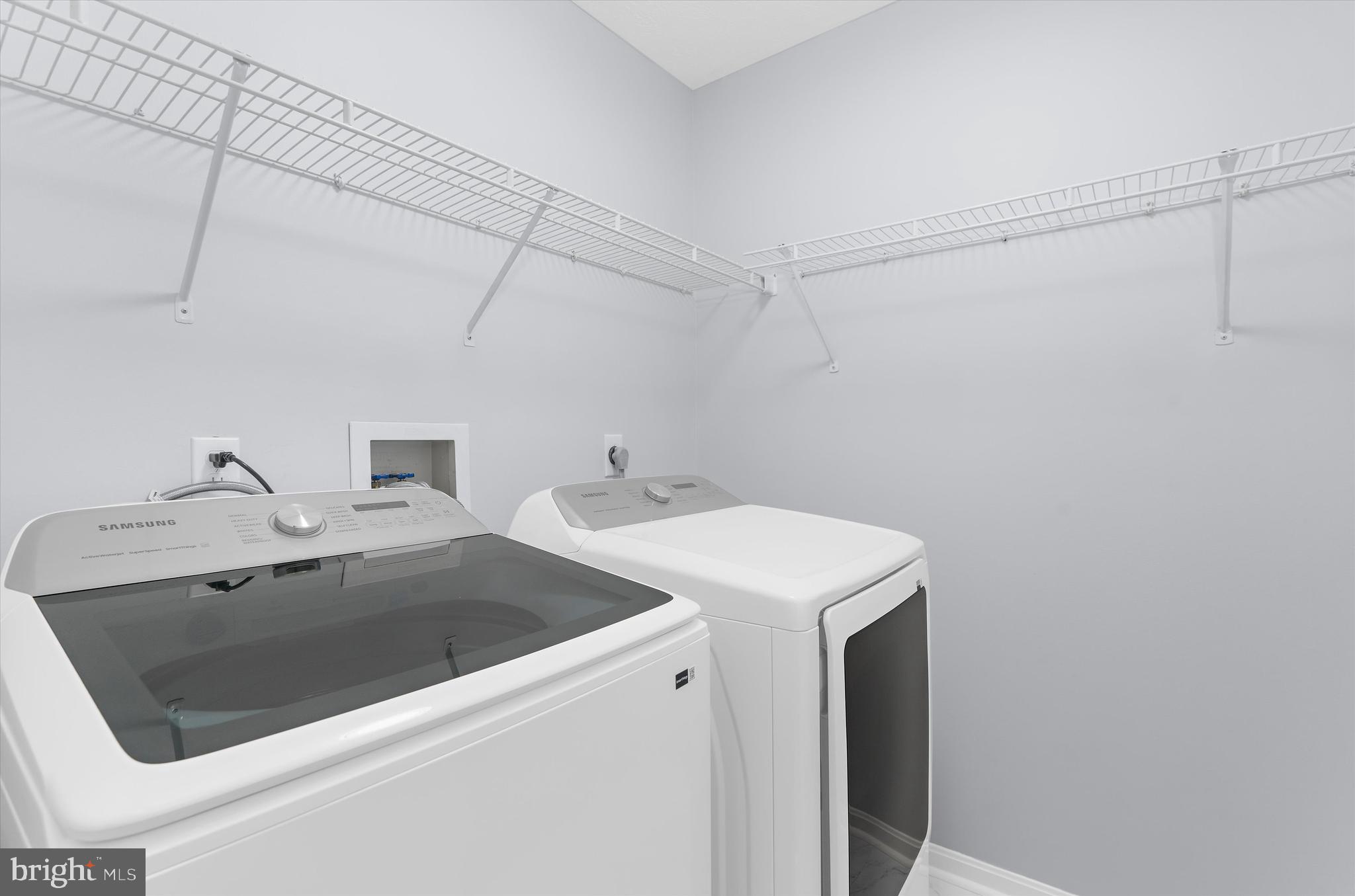 WOODLAND RUN - Residential