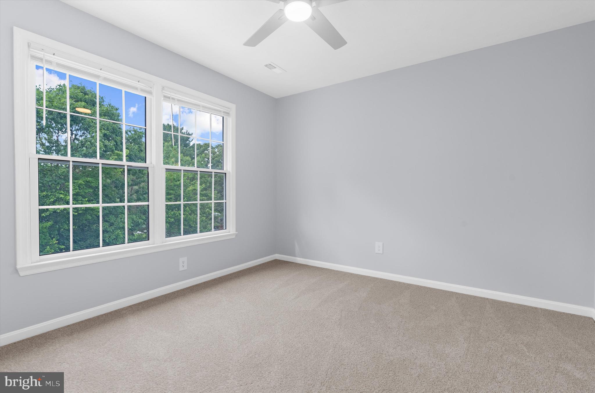 WOODLAND RUN - Residential