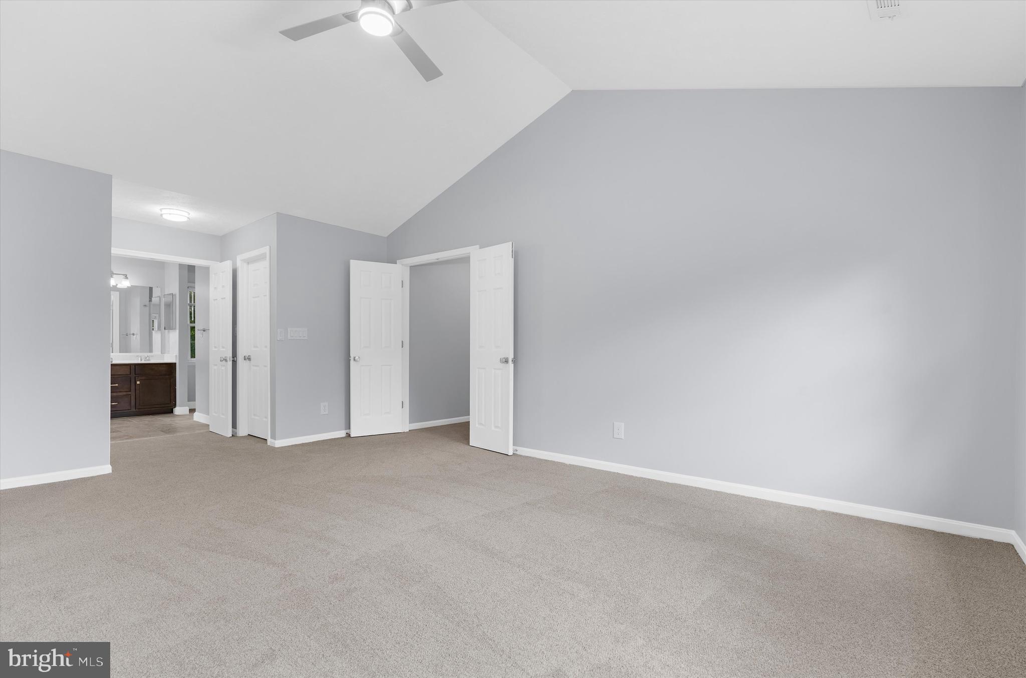 WOODLAND RUN - Residential