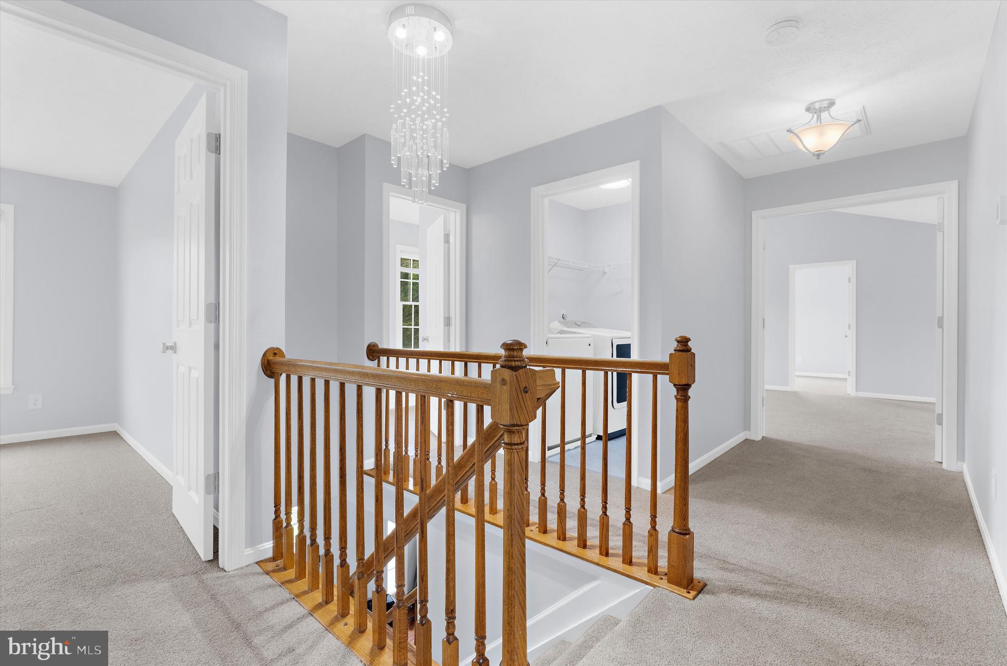 WOODLAND RUN - Residential