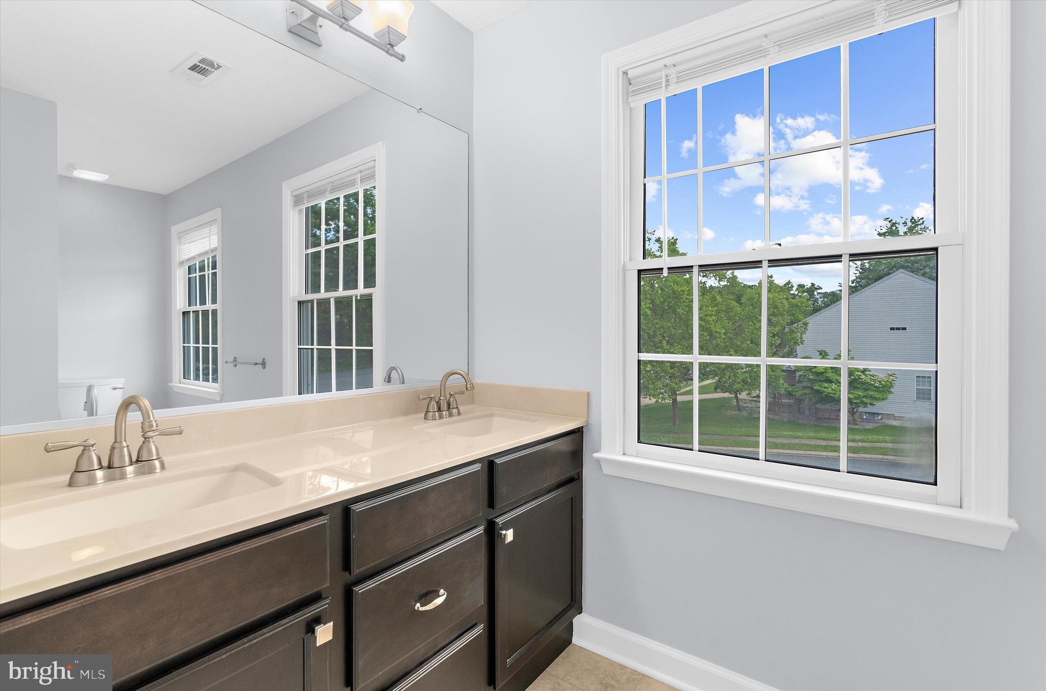 WOODLAND RUN - Residential