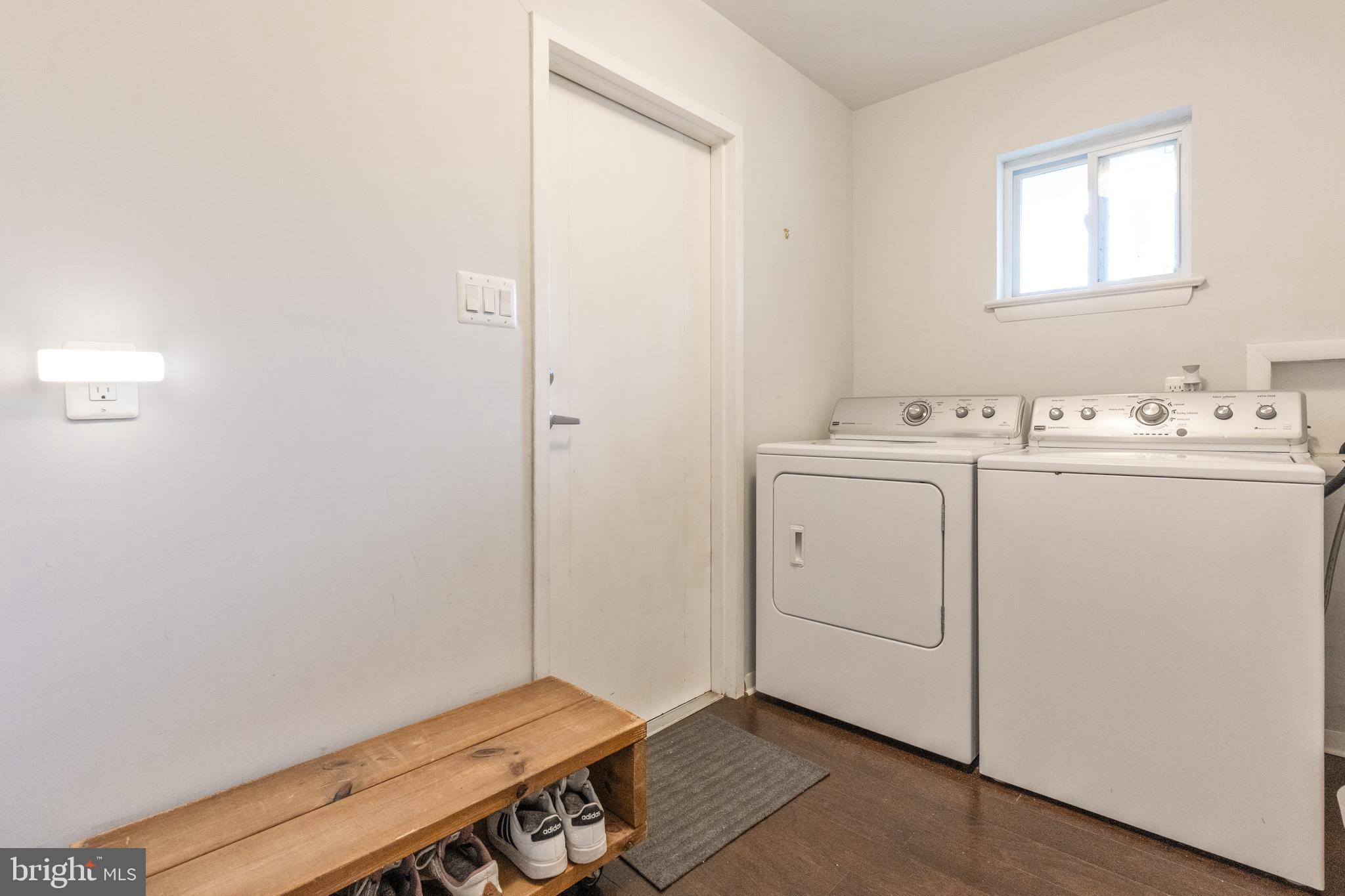 TANTALLON ON THE POTOMAC - Residential Lease