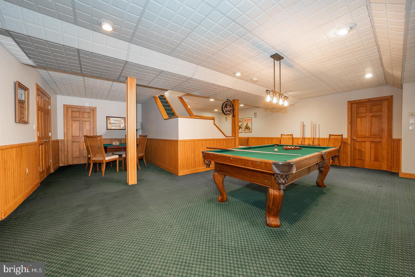 SOUTH WAYNE - Residential