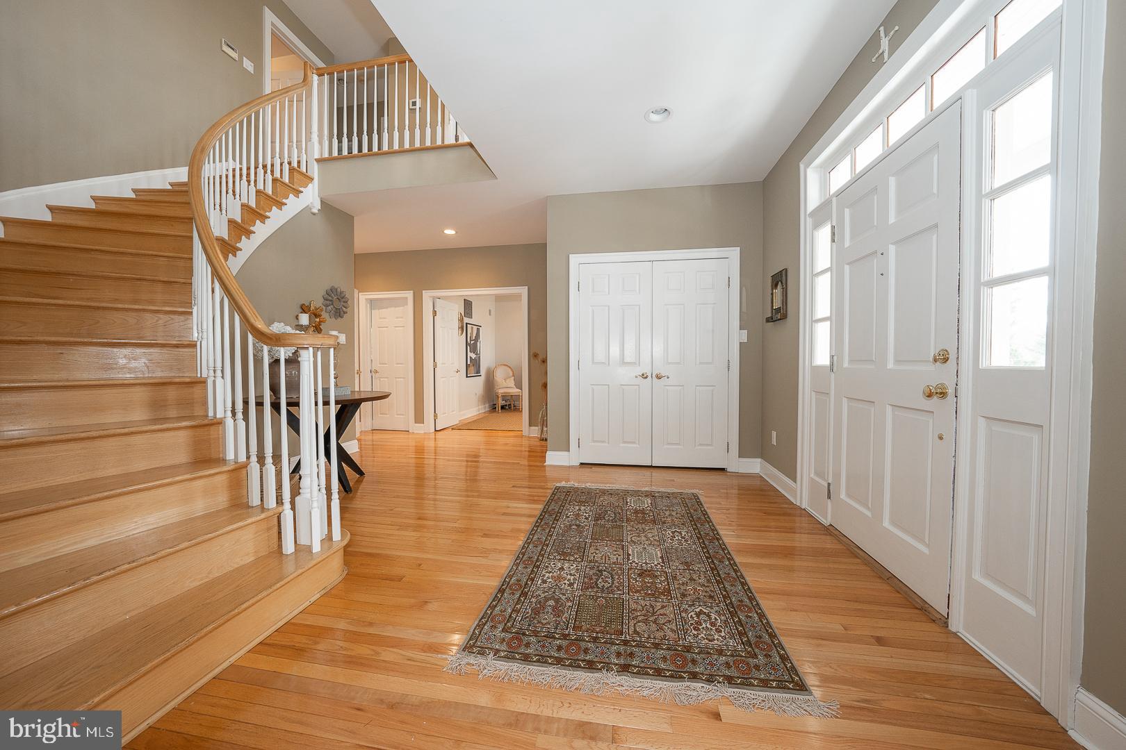 SOUTH WAYNE - Residential
