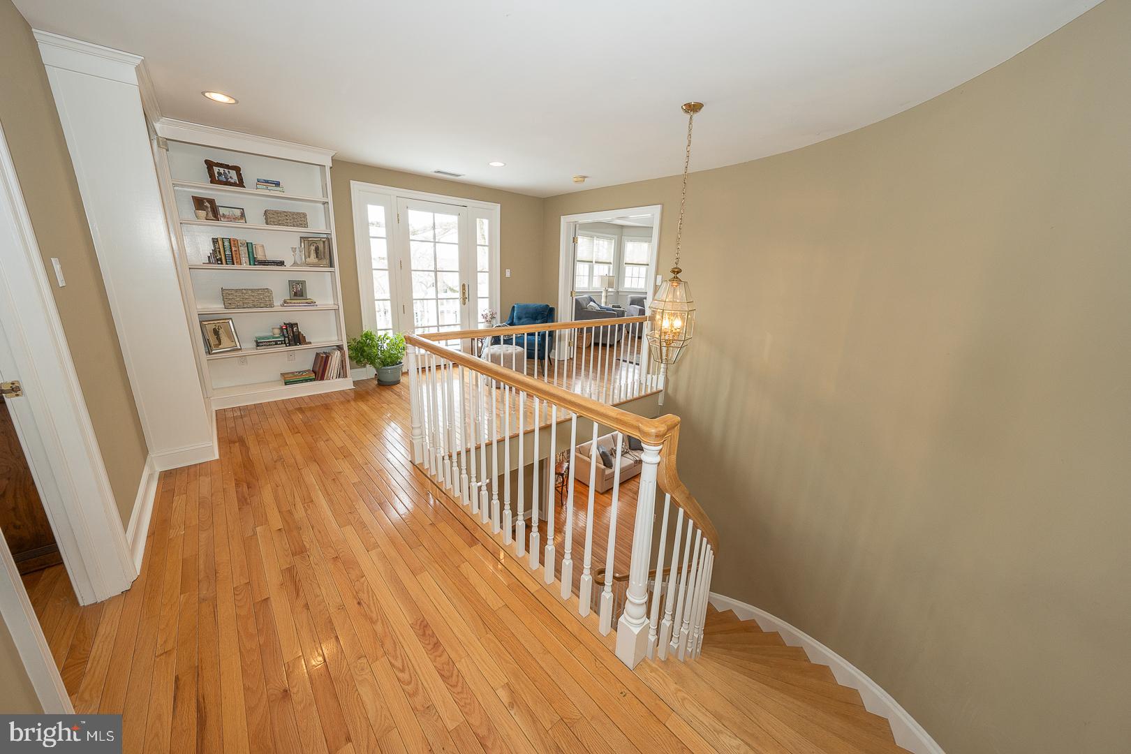 SOUTH WAYNE - Residential