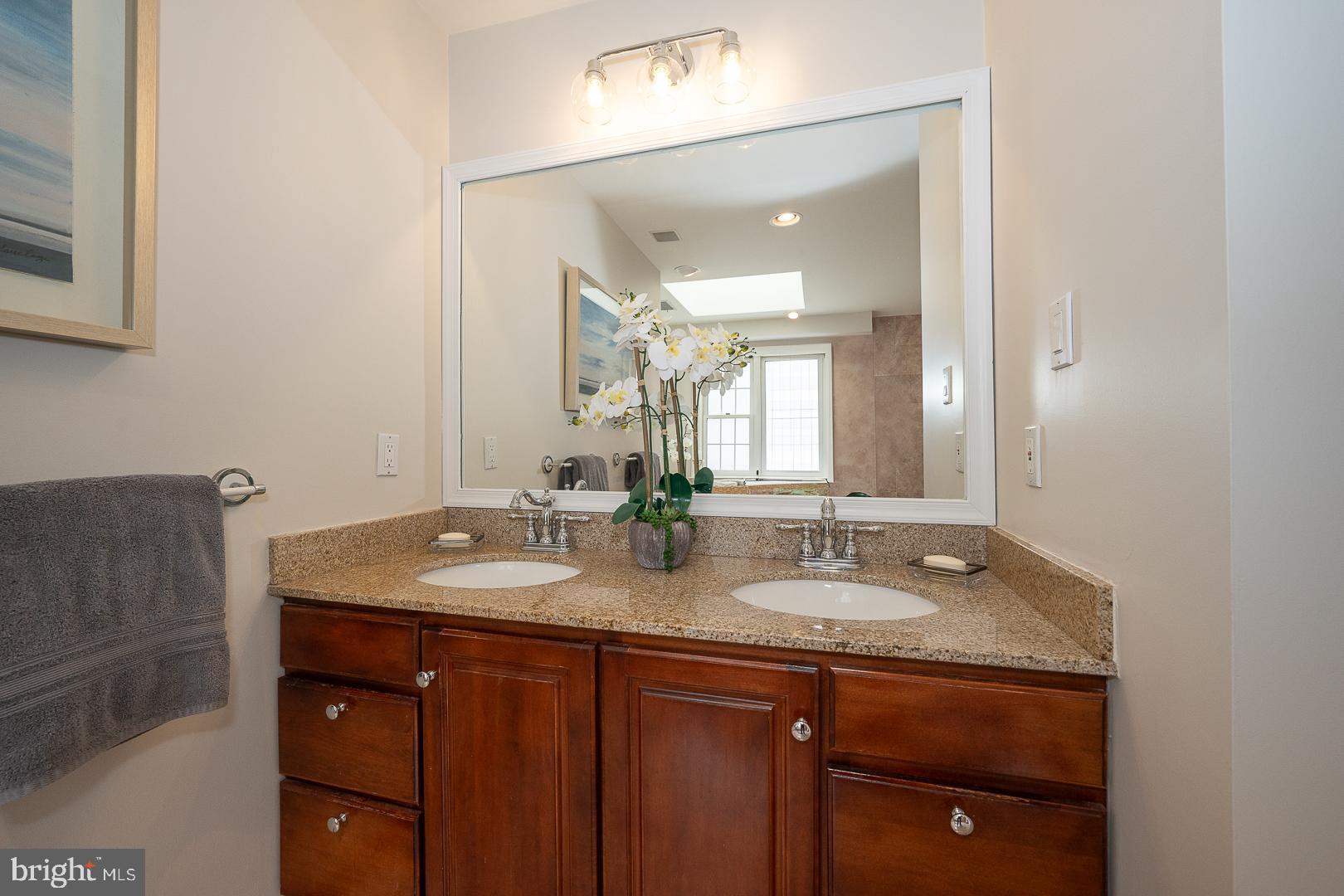 SOUTH WAYNE - Residential