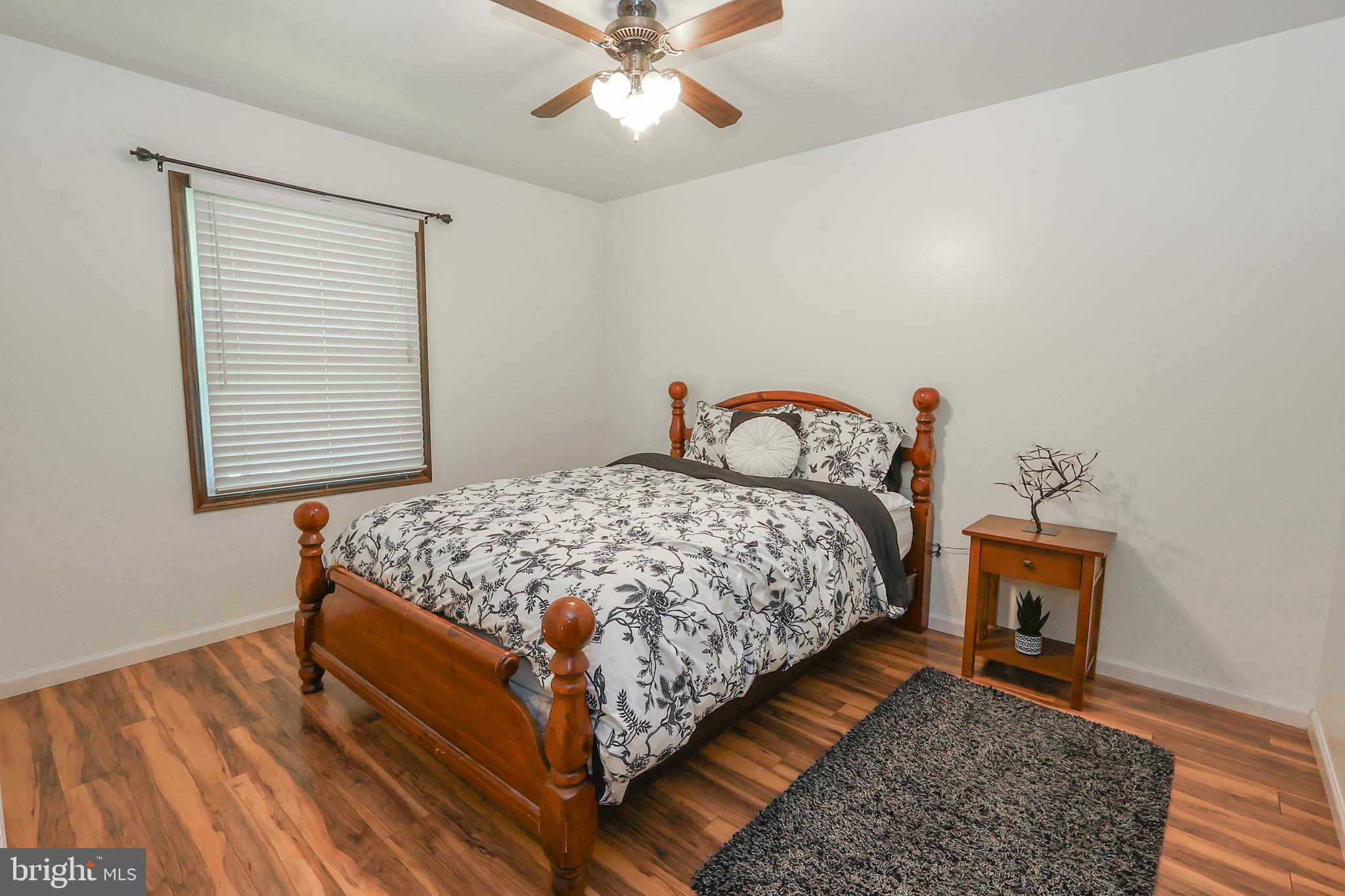 CEDAR COVE - Residential