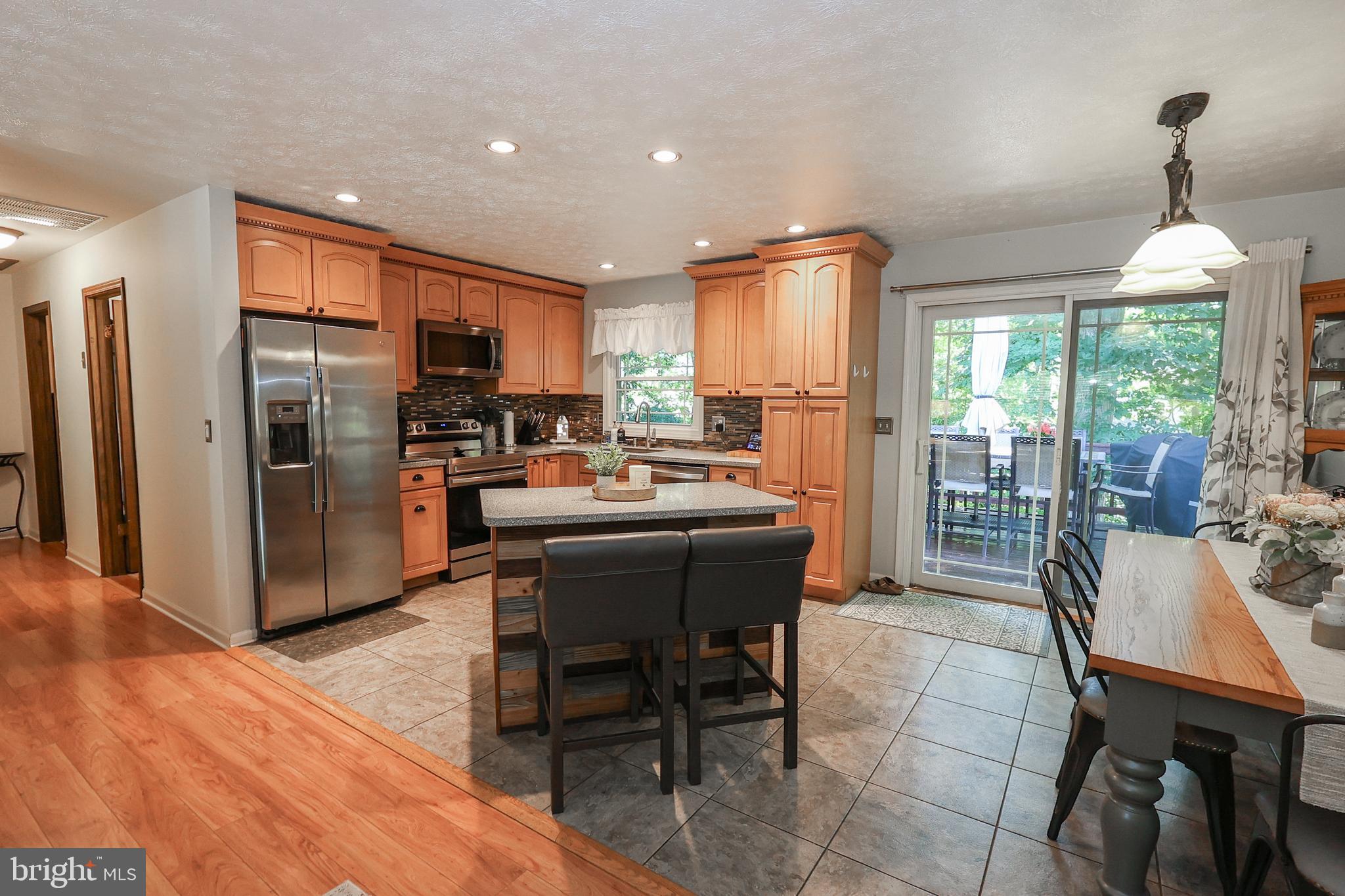 CEDAR COVE - Residential