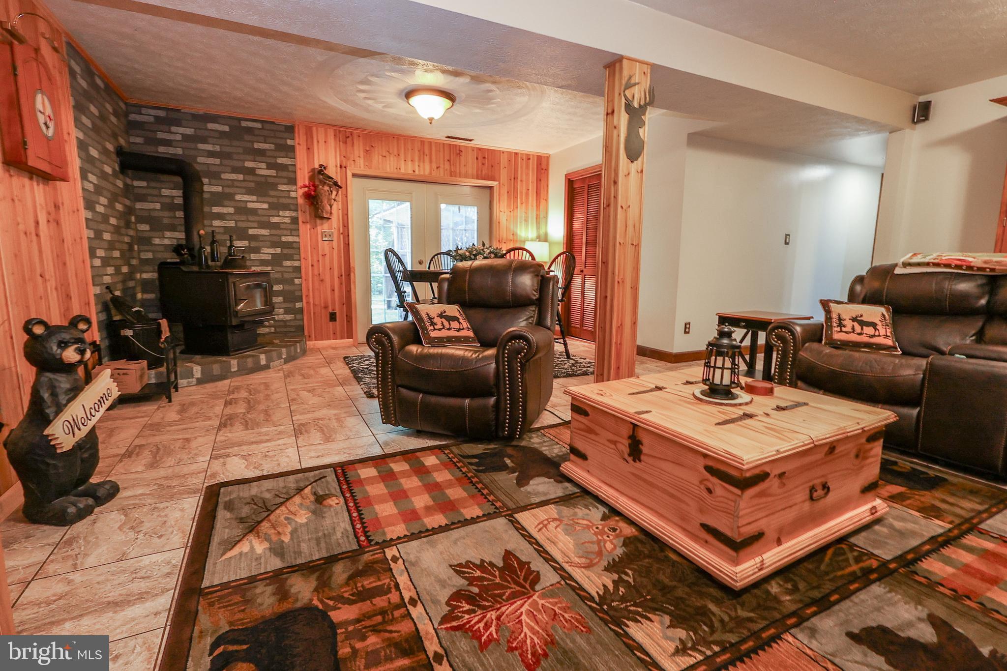 CEDAR COVE - Residential
