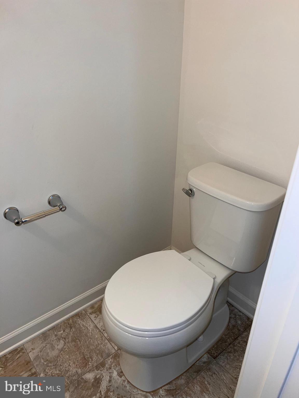 BRIAR RUN - Residential Lease
