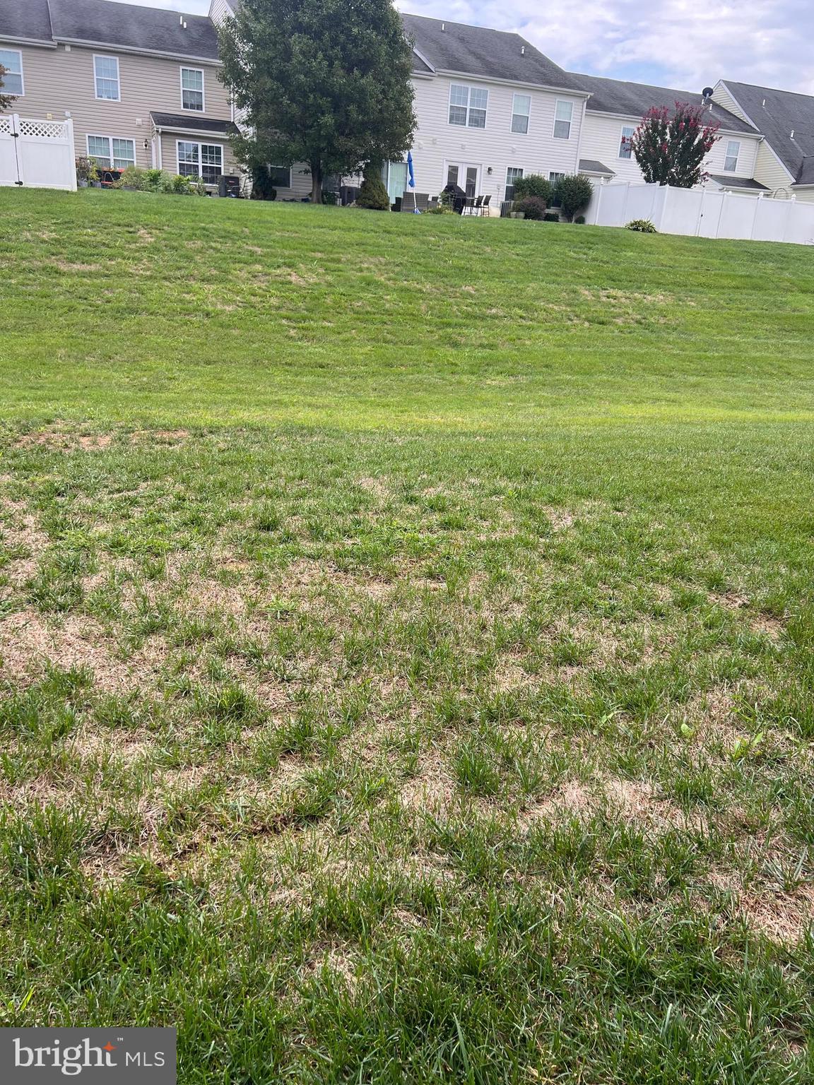 BRIAR RUN - Residential Lease