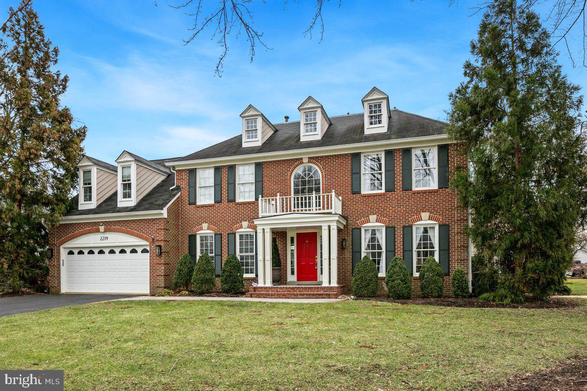 MANORS AT MOUNT VERNON - Residential