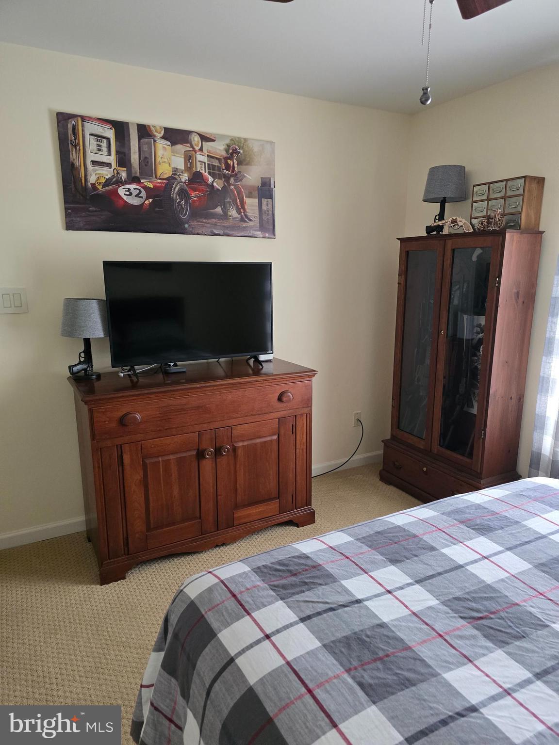 PENN NATIONAL GOLF COURSE COMMUNITY - Residential