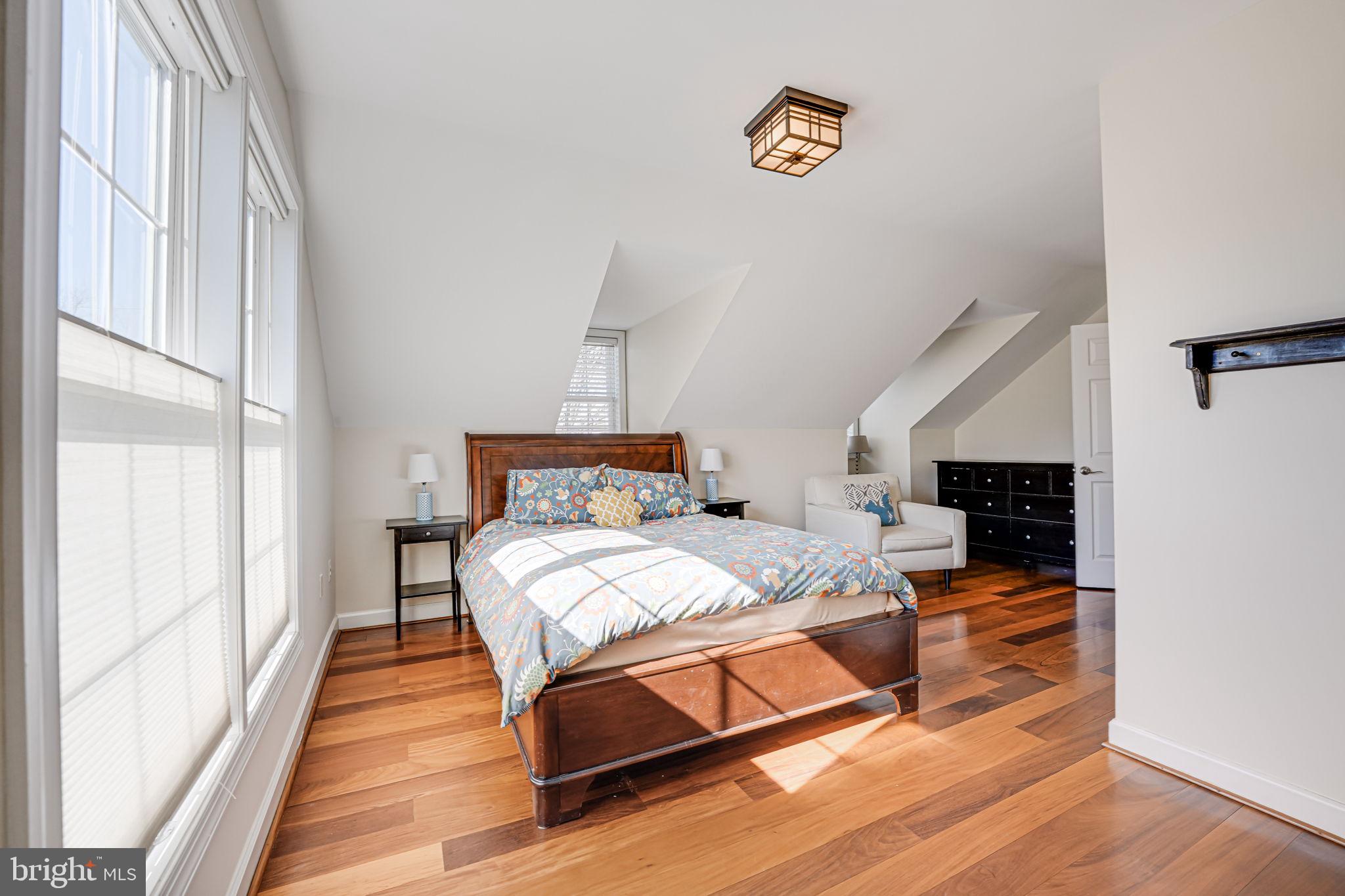 BRADDOCK HEIGHTS - Residential
