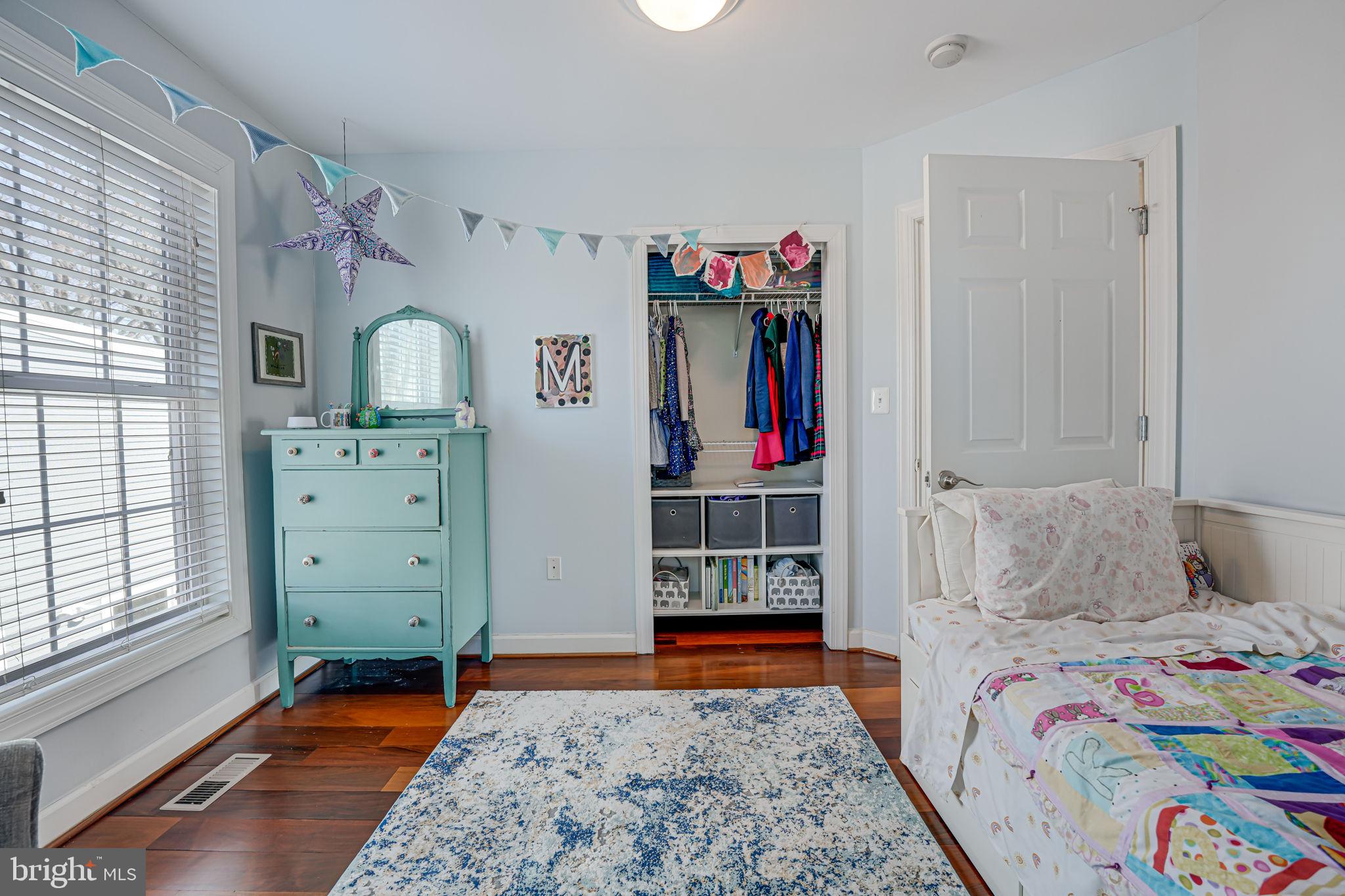 BRADDOCK HEIGHTS - Residential