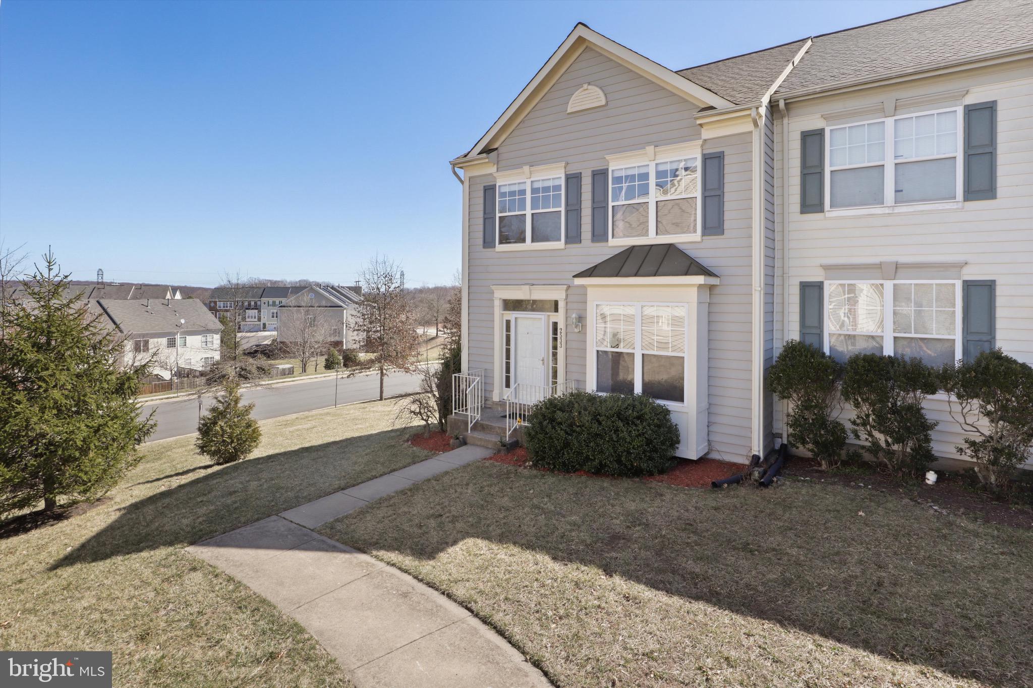 RIVER OAKS - Residential
